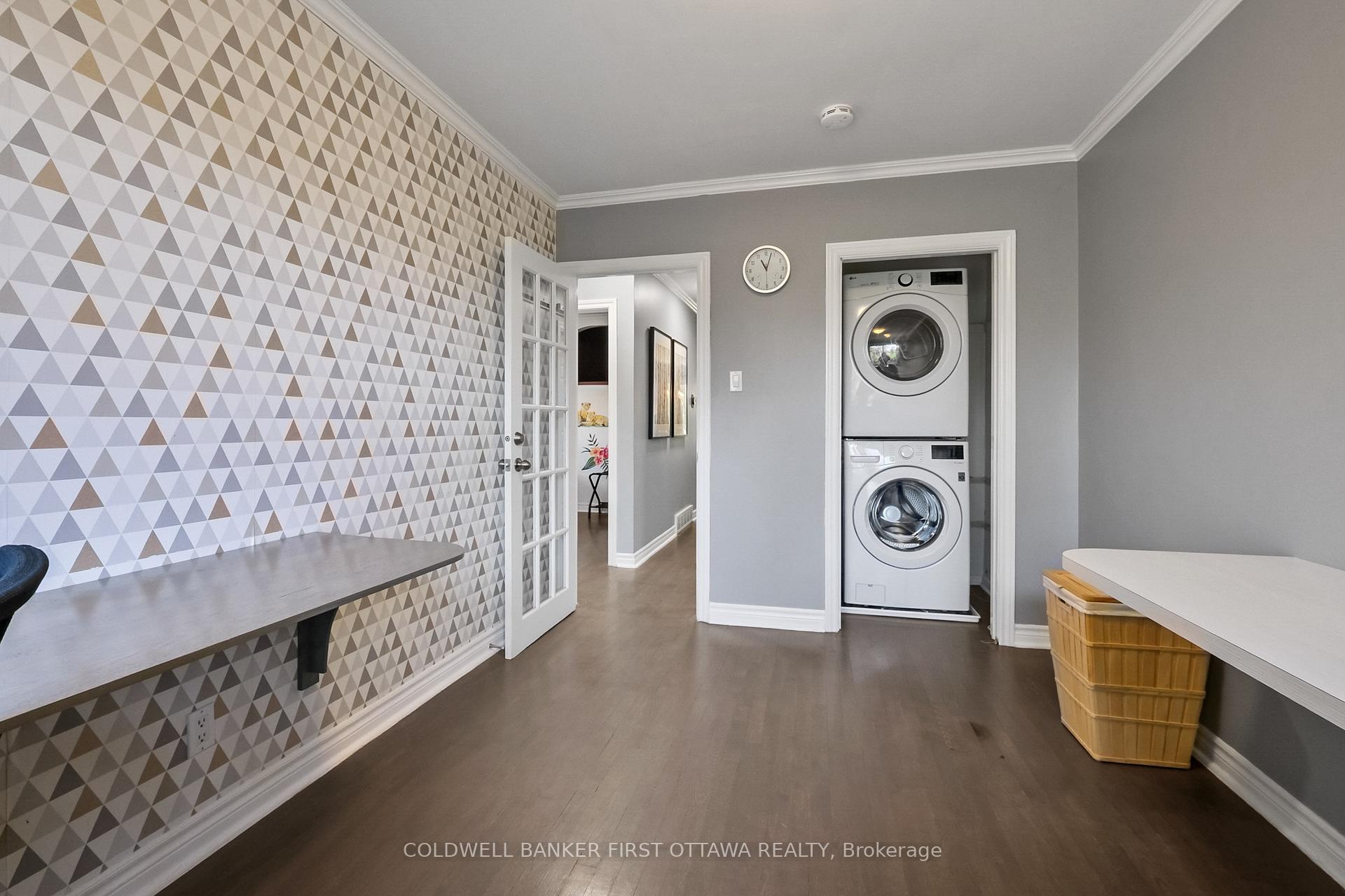 Photo 27 of 702 Crystal Street, Ottawa, Carson Meadows — HOMEH