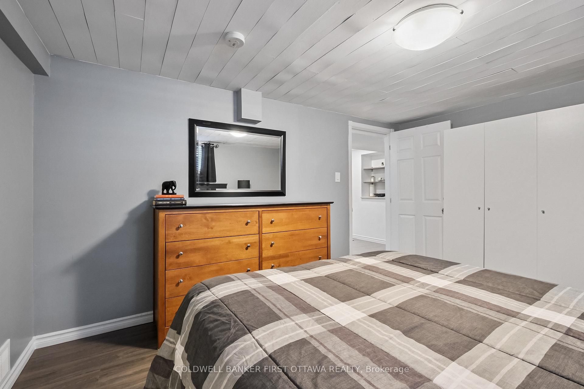 Photo 30 of 702 Crystal Street, Ottawa, Carson Meadows — HOMEH
