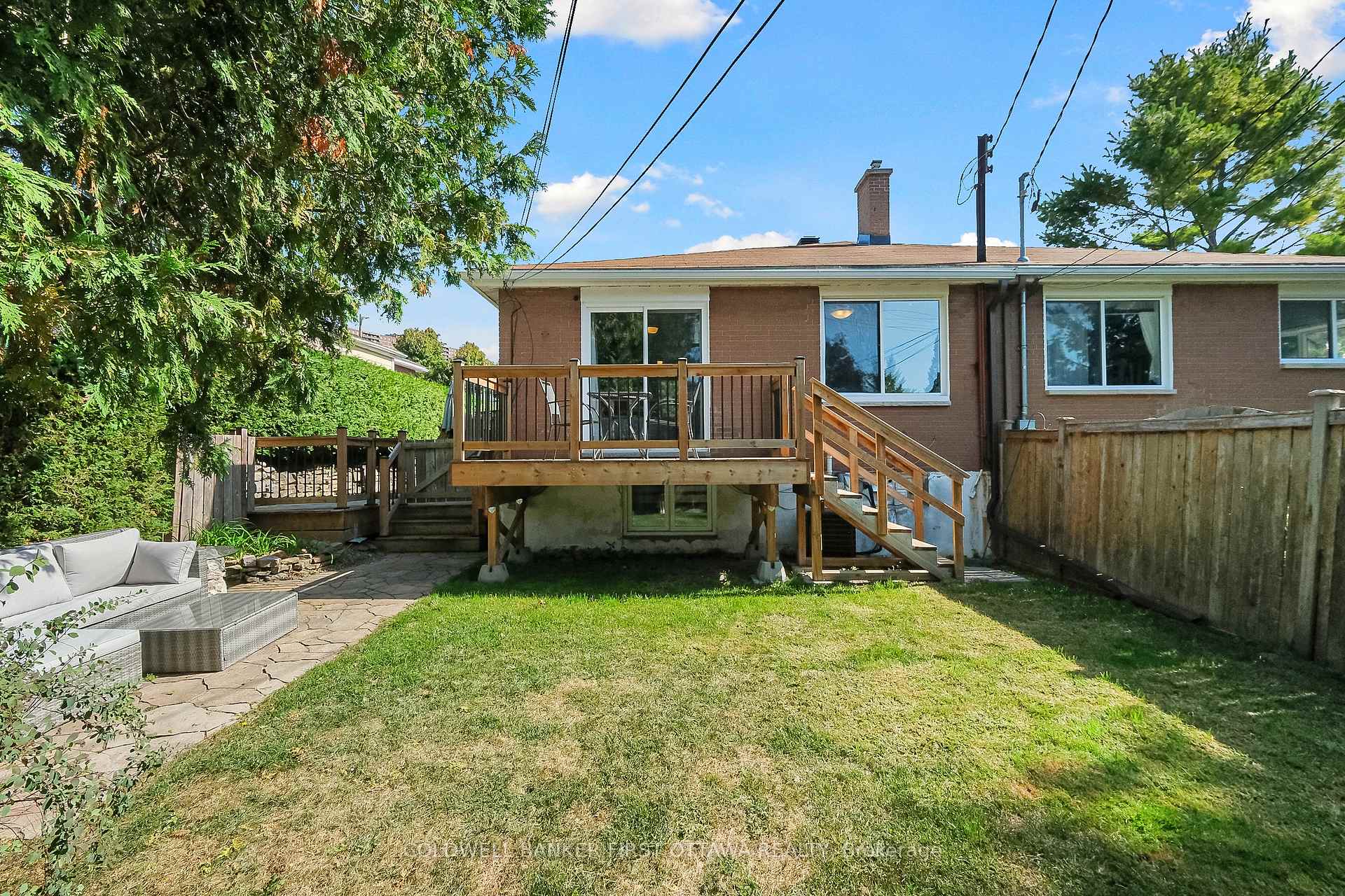 Photo 32 of 702 Crystal Street, Ottawa, Carson Meadows — HOMEH