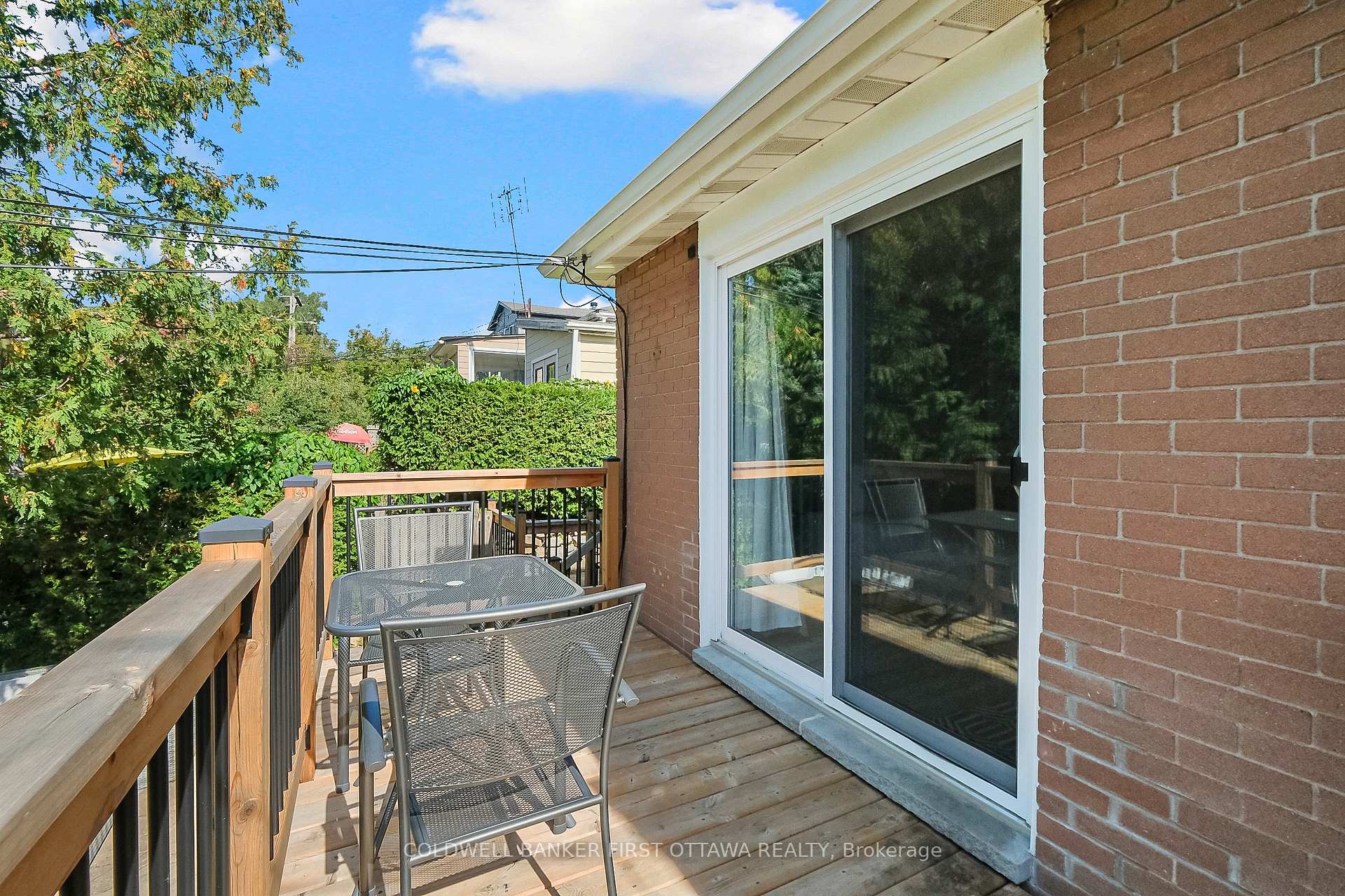 Photo 35 of 702 Crystal Street, Ottawa, Carson Meadows — HOMEH