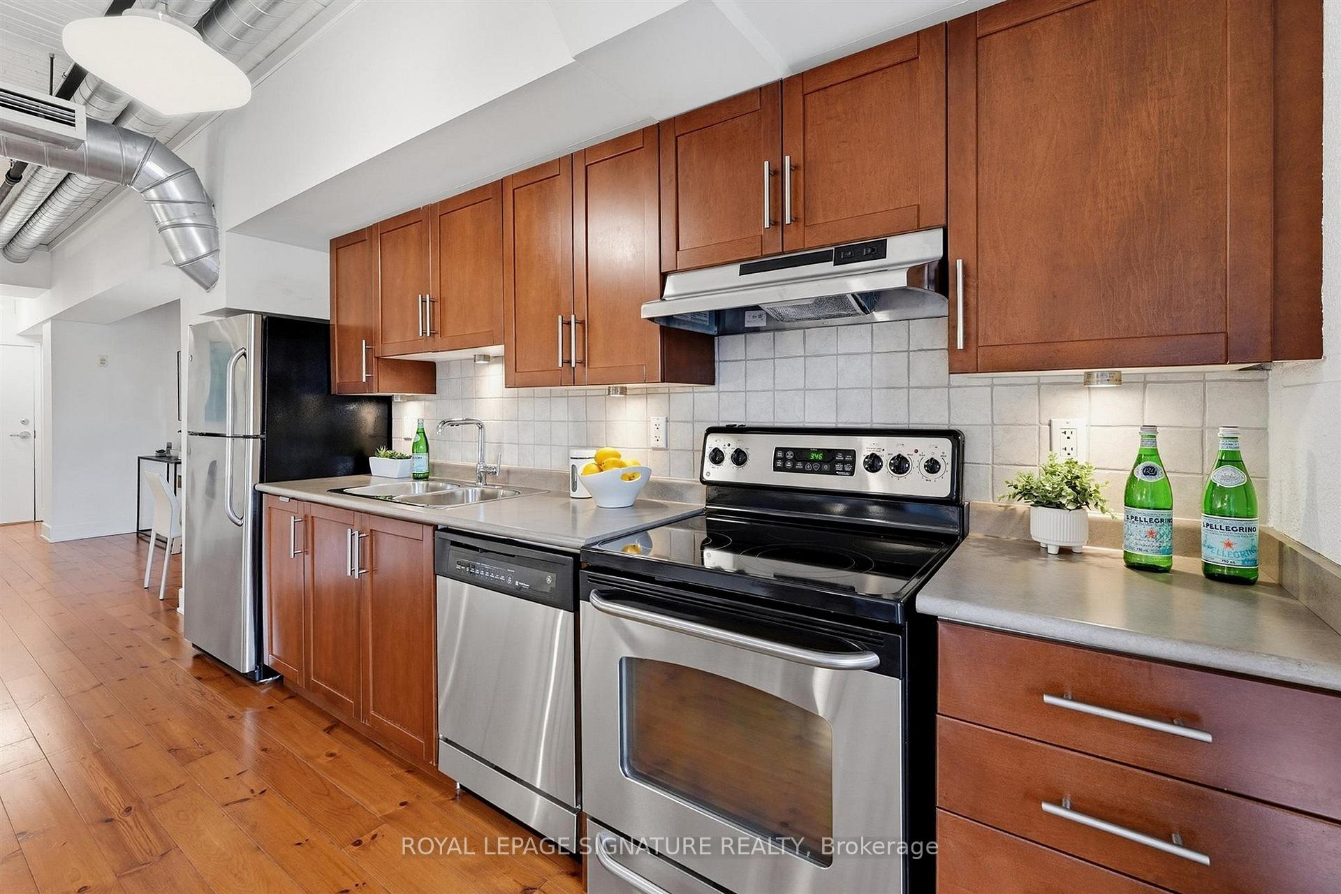Photo 23 of Unit 404, 183 Dovercourt Road, Toronto, Trinity-Bellwoods — HOMEH