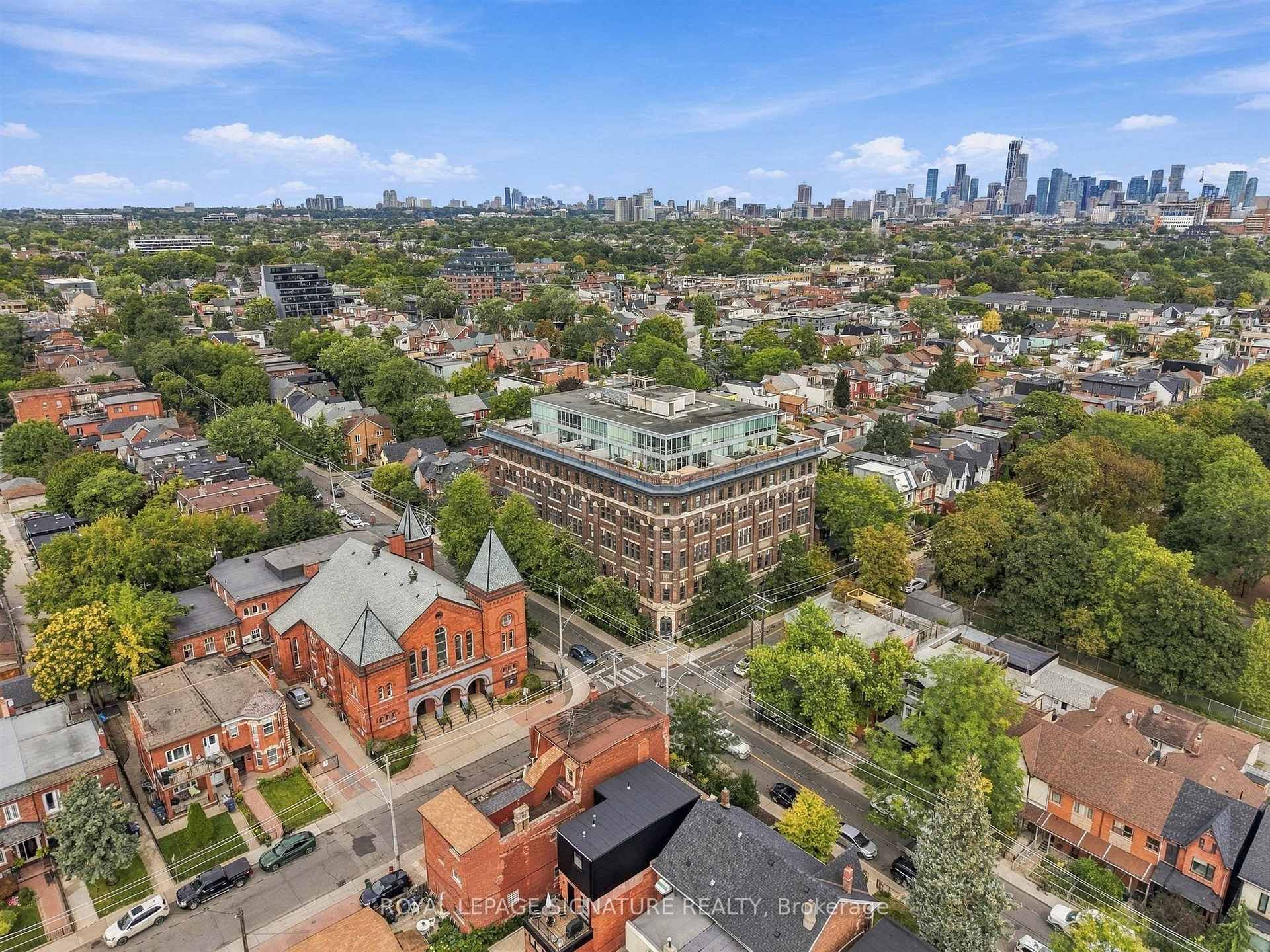 Photo 37 of Unit 404, 183 Dovercourt Road, Toronto, Trinity-Bellwoods — HOMEH