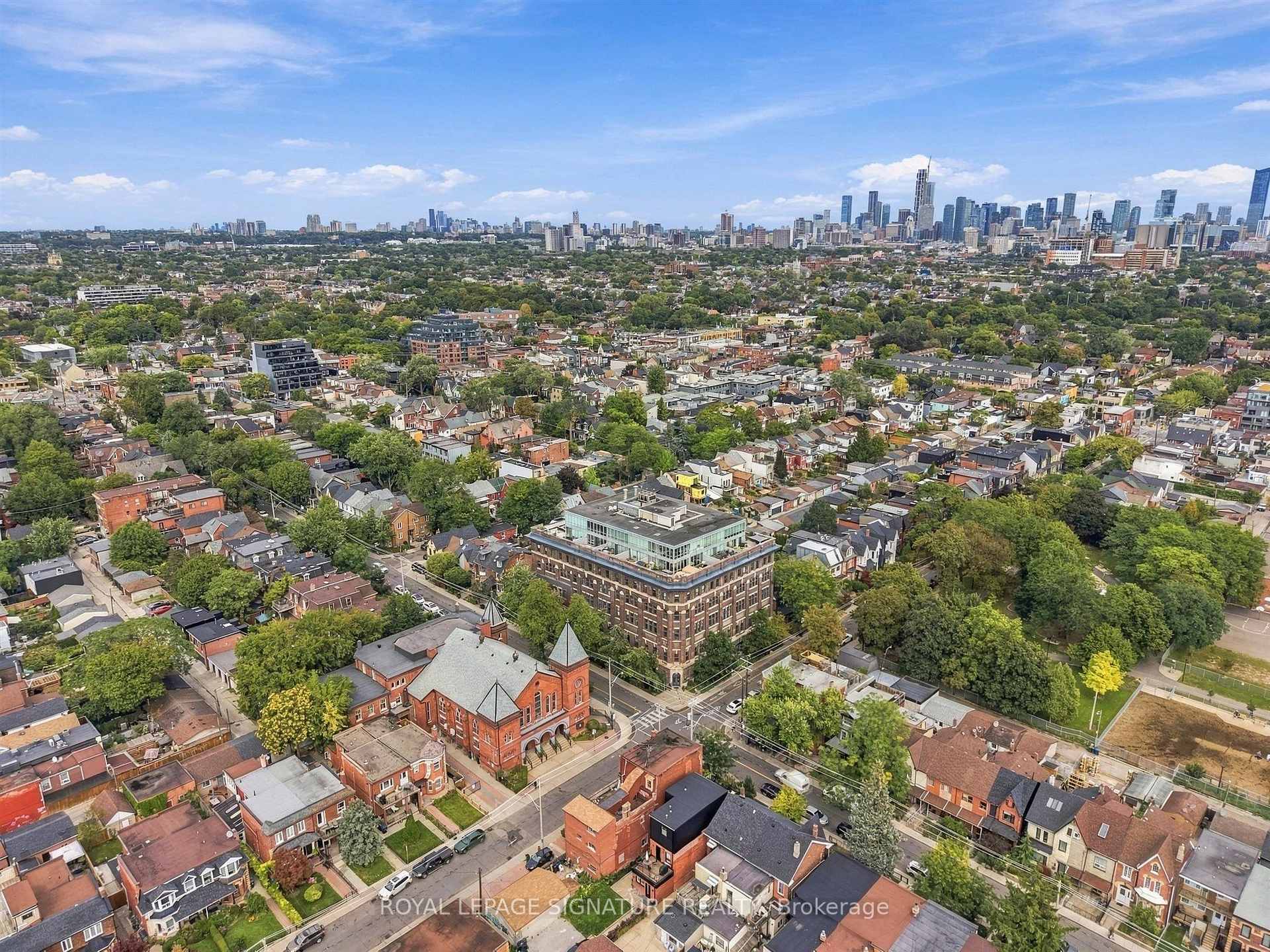 Photo 38 of Unit 404, 183 Dovercourt Road, Toronto, Trinity-Bellwoods — HOMEH