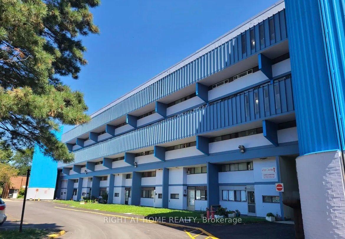 Photo 14 of Unit 503, 4689 Jane Street, North York, Black Creek — HOMEH