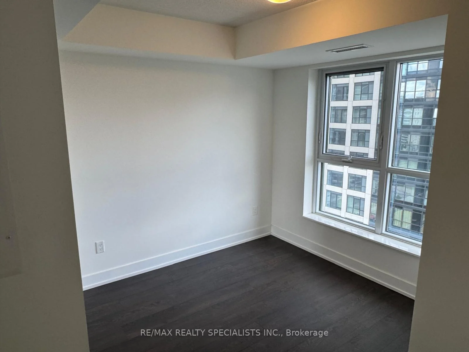 Photo 6 of Unit 1406, 7 Mabelle Avenue, Etobicoke, Islington-City Centre West — HOMEH