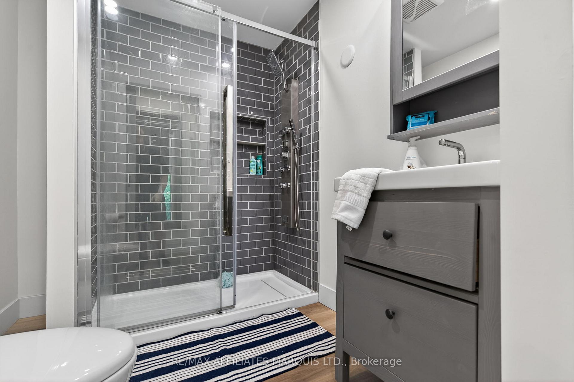 Photo 25 of 326 Third Street E, Cornwall, Cornwall — HOMEH