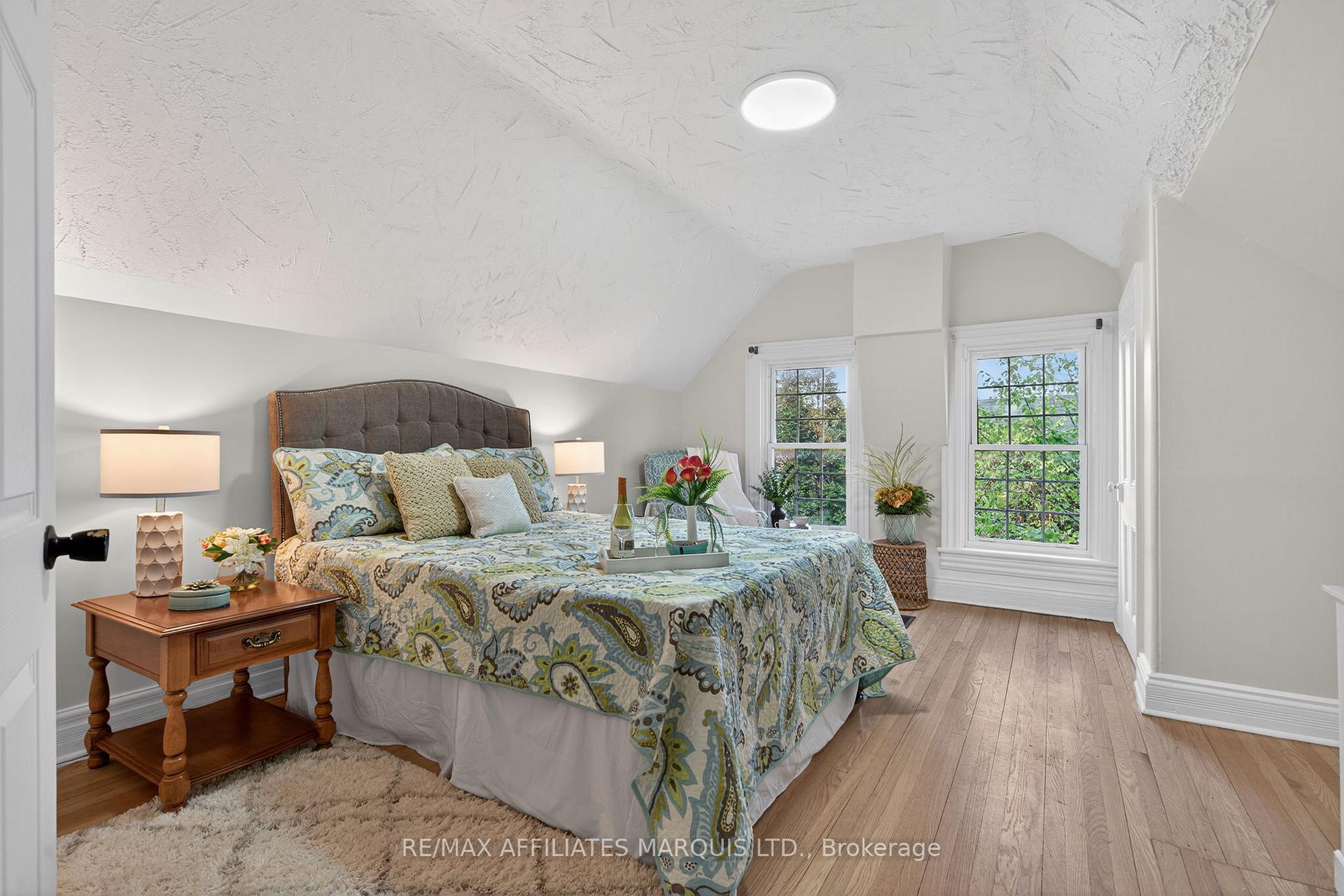Photo 30 of 326 Third Street E, Cornwall, Cornwall — HOMEH