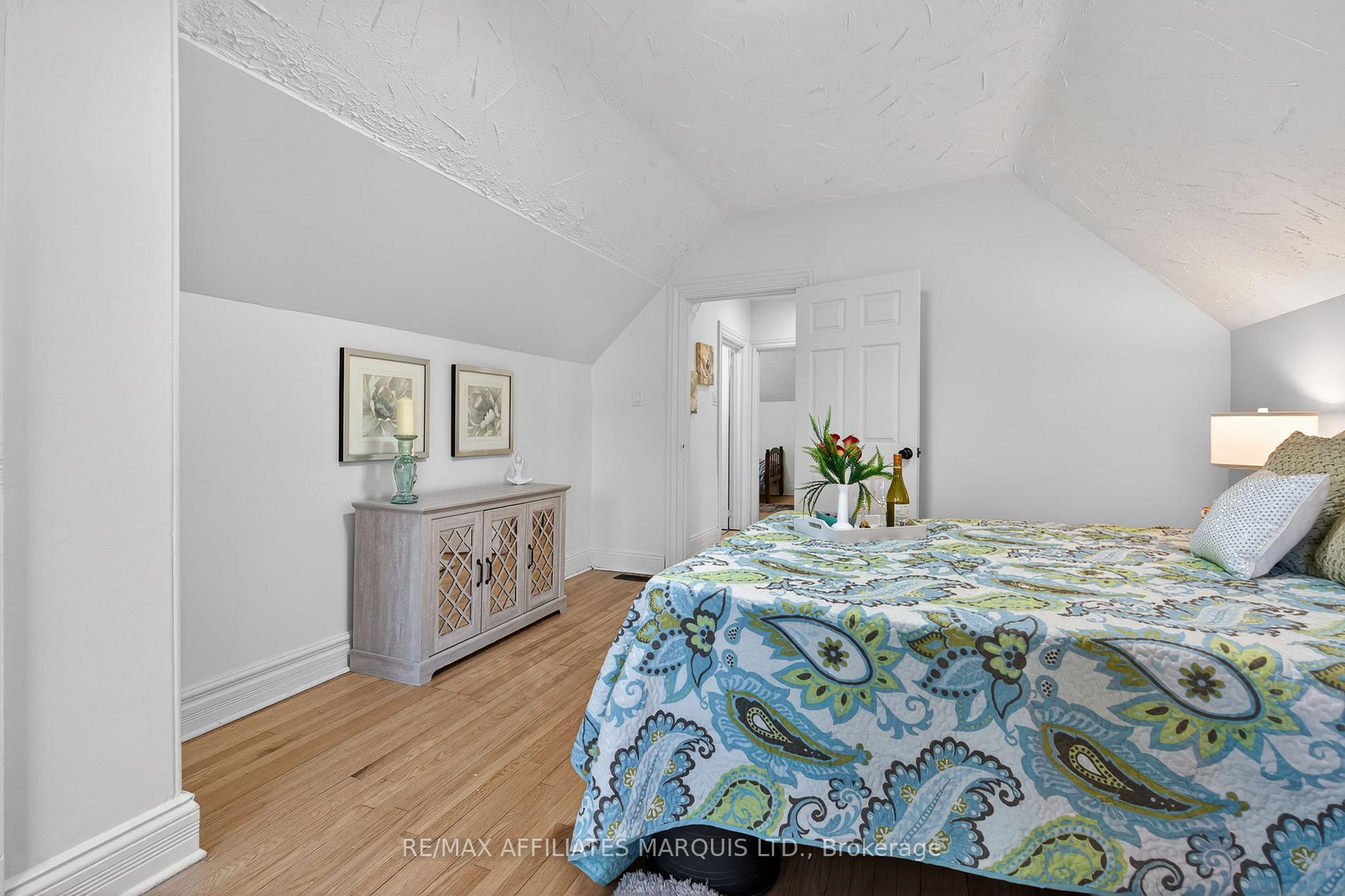 Photo 32 of 326 Third Street E, Cornwall, Cornwall — HOMEH