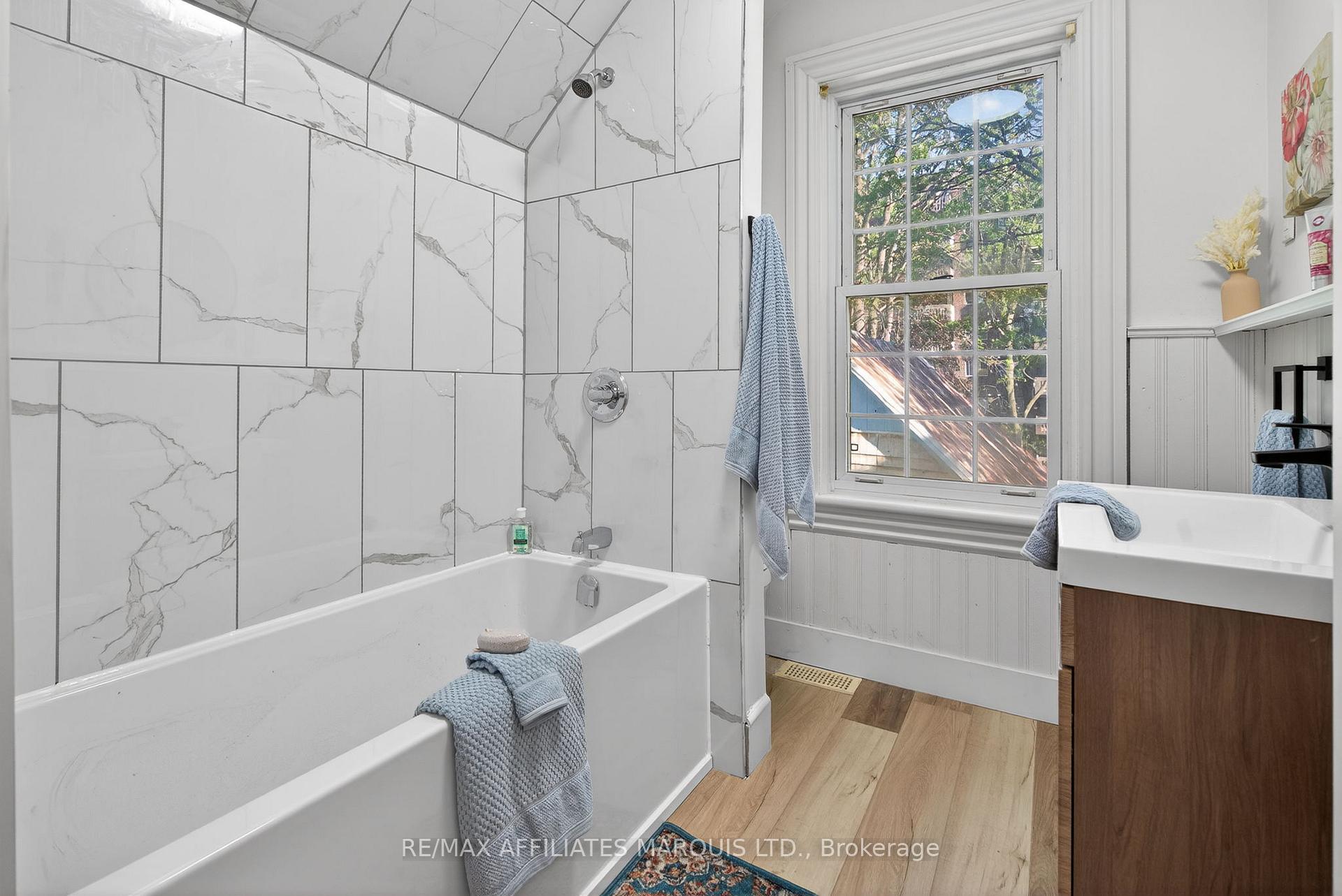 Photo 33 of 326 Third Street E, Cornwall, Cornwall — HOMEH