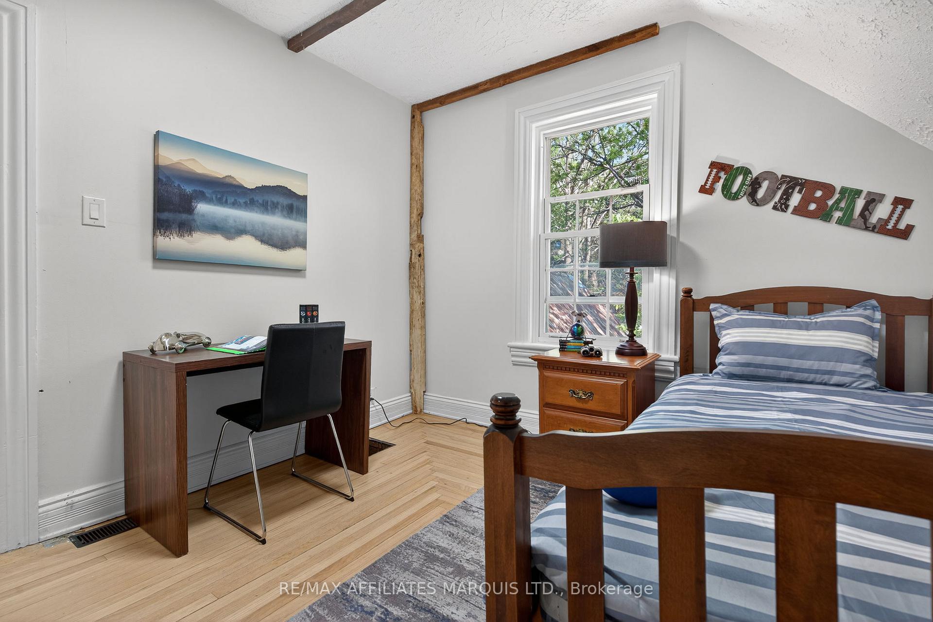 Photo 37 of 326 Third Street E, Cornwall, Cornwall — HOMEH
