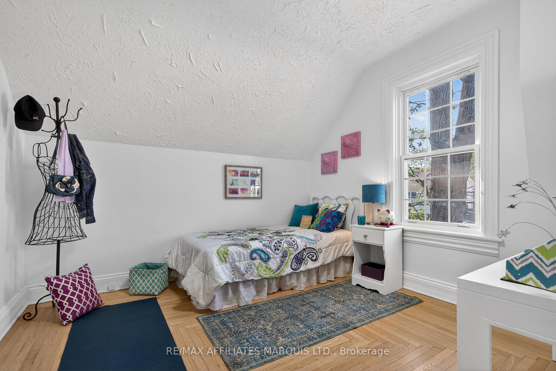 Photo 38 of 326 Third Street E, Cornwall, Cornwall — HOMEH