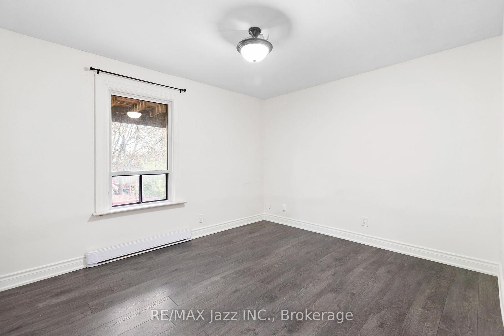 Photo 7 of 152 Elgin Street E, Oshawa, O'Neill — HOMEH