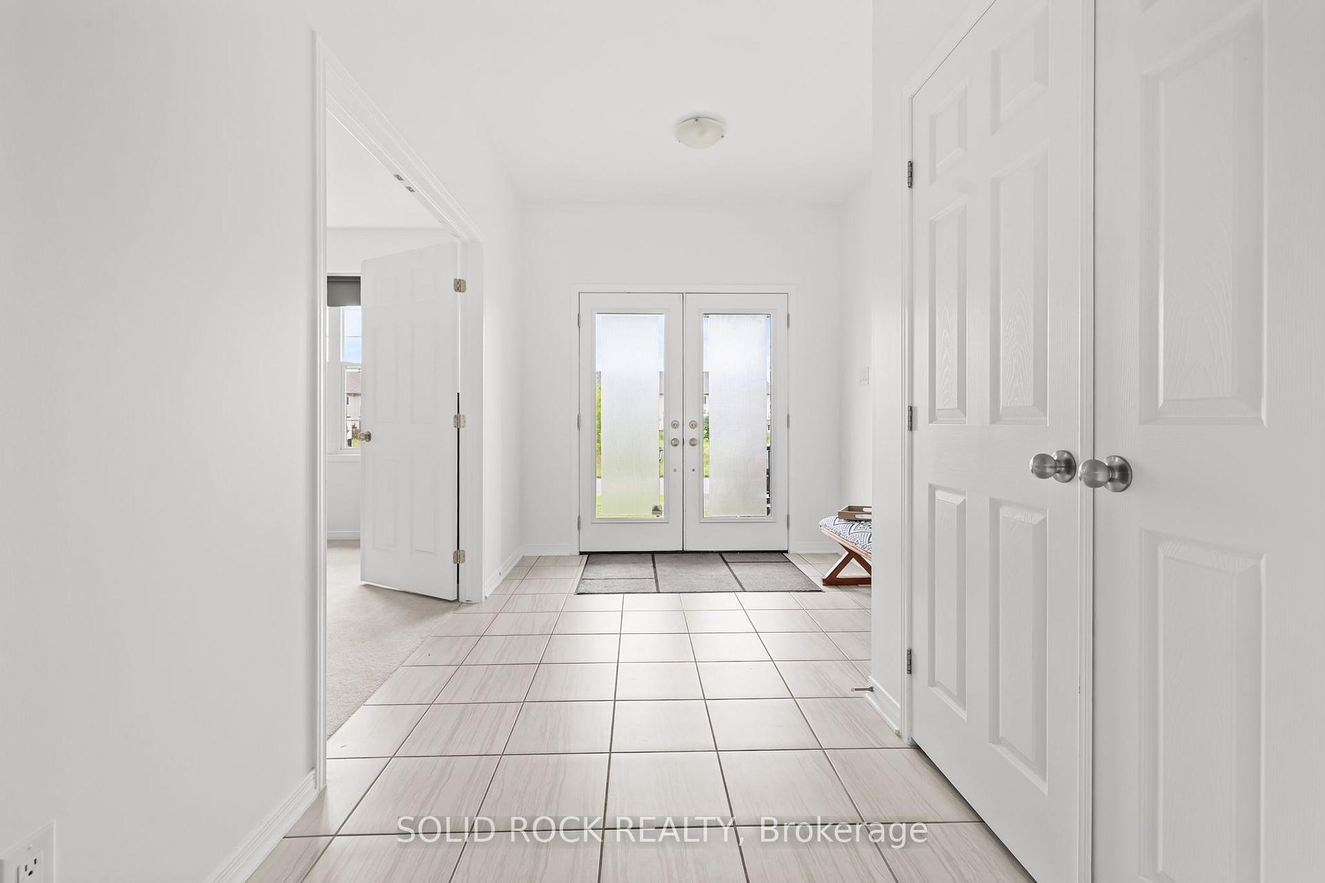 Photo 4 of 6617 Calwood Avenue E, Ottawa, Greely — HOMEH