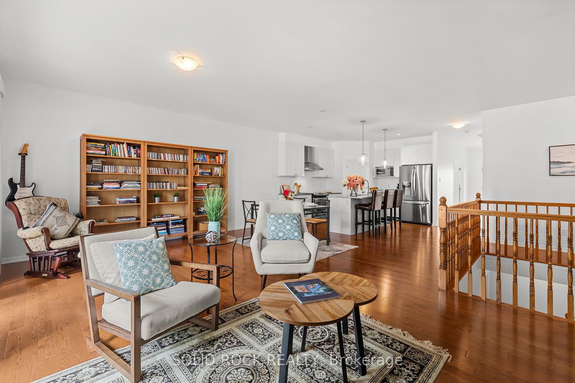 Photo 12 of 6617 Calwood Avenue E, Ottawa, Greely — HOMEH