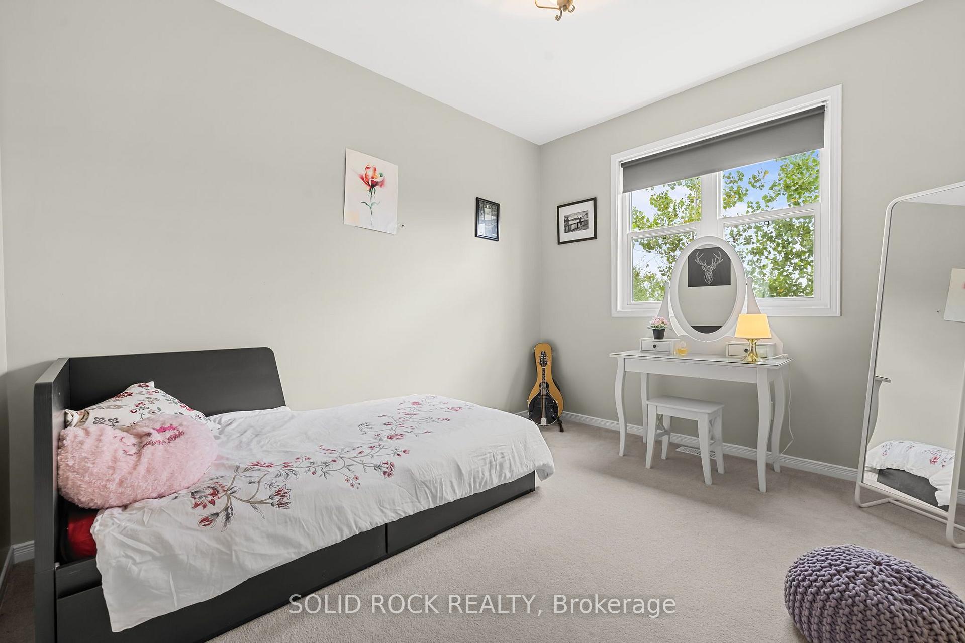 Photo 19 of 6617 Calwood Avenue E, Ottawa, Greely — HOMEH