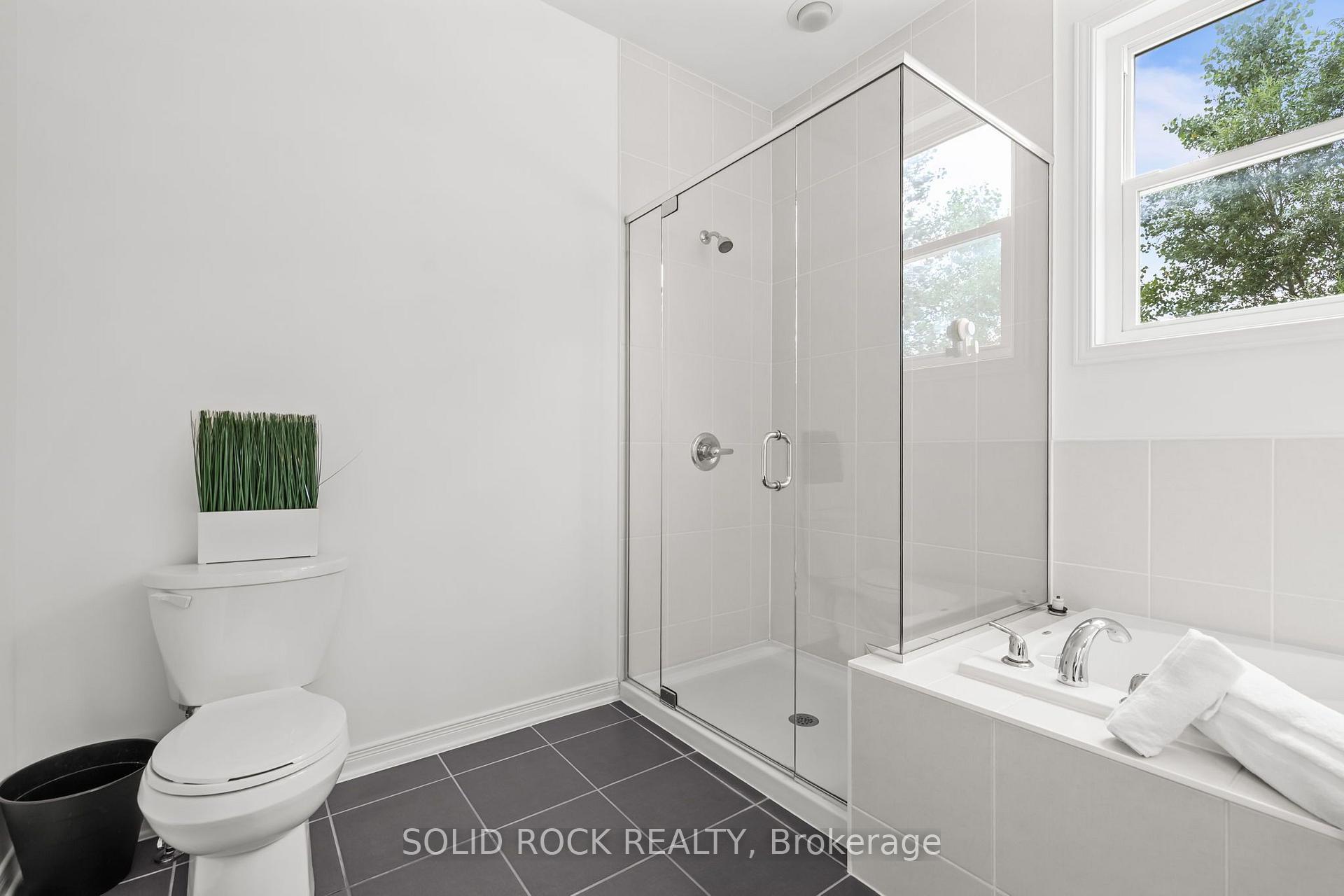 Photo 24 of 6617 Calwood Avenue E, Ottawa, Greely — HOMEH