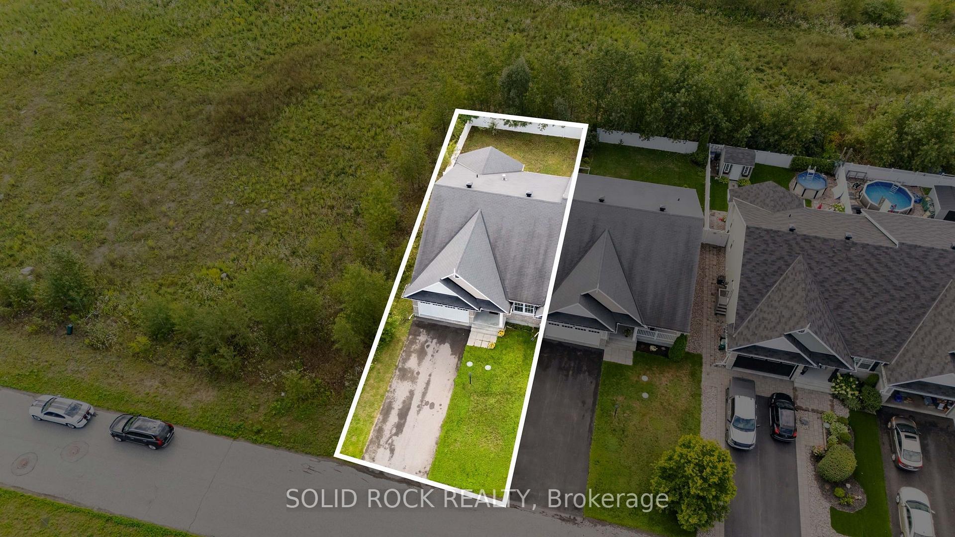 Photo 28 of 6617 Calwood Avenue E, Ottawa, Greely — HOMEH