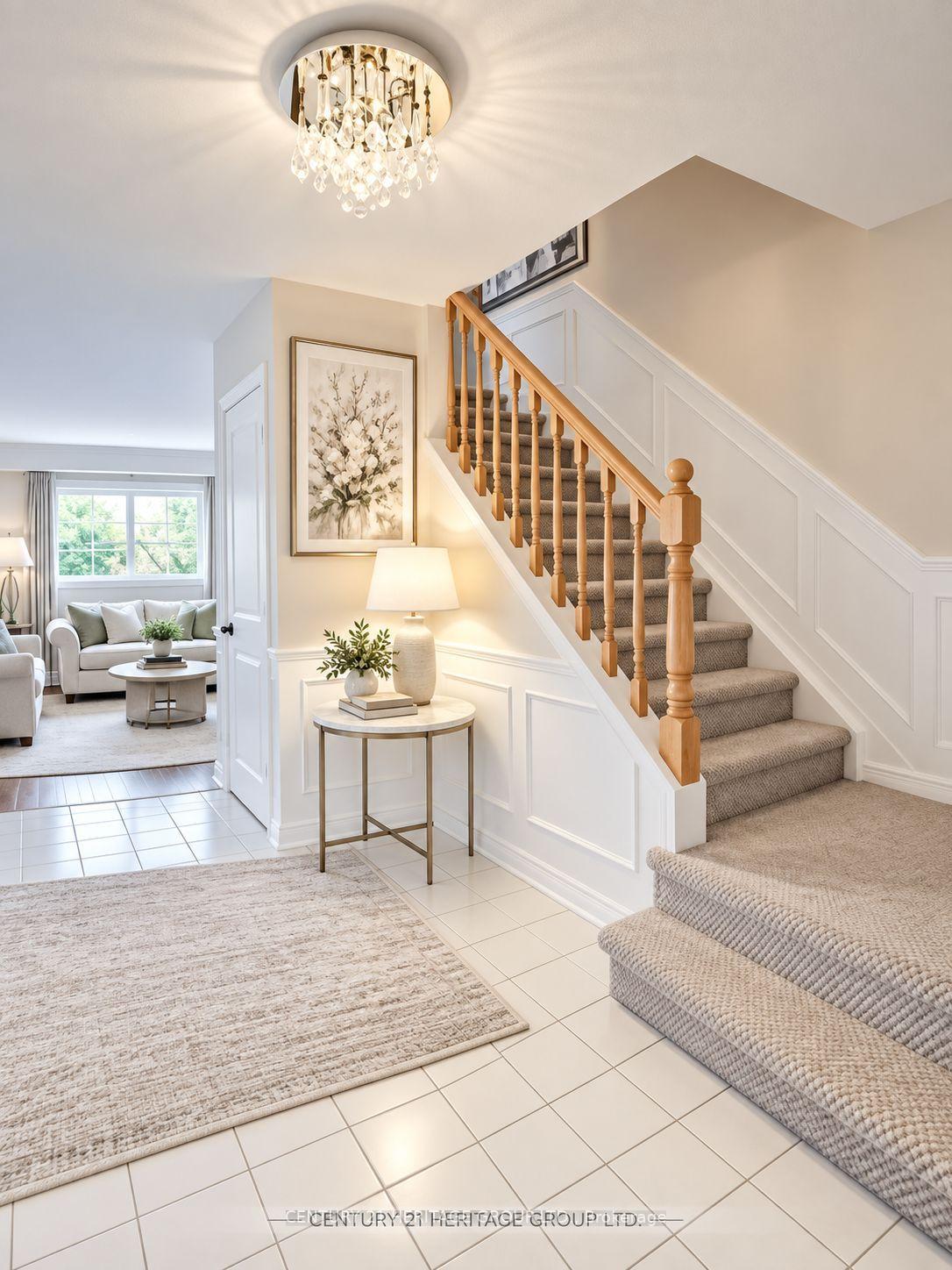 Photo 2 of Unit MAIN, 8 Park Lane Circle, Richmond Hill, South Richvale — HOMEH
