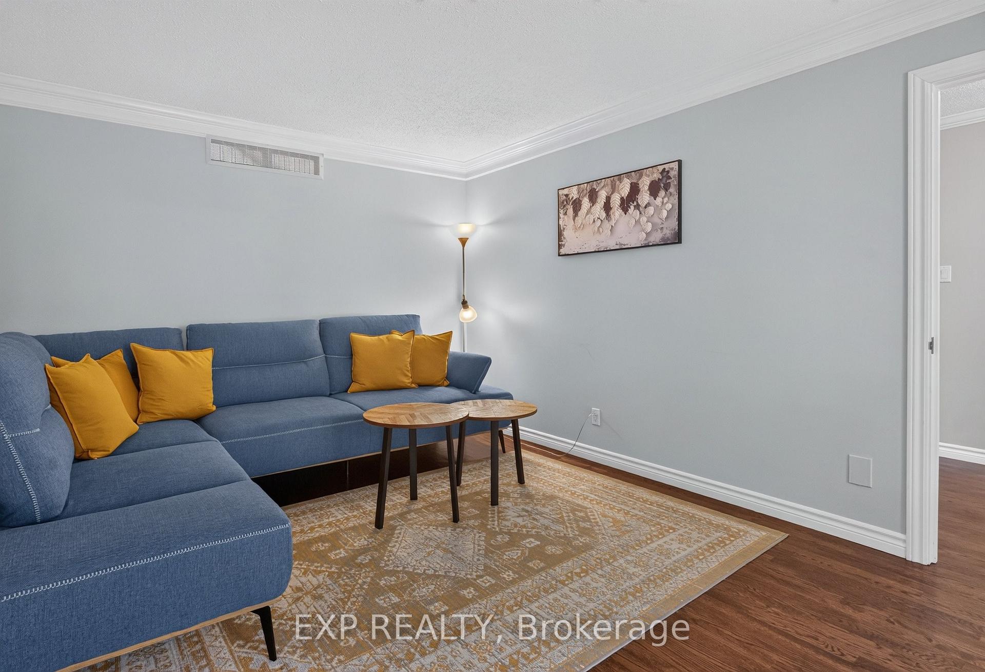 Photo 9 of 1531 Michaelsem Street, Ottawa, Chateauneuf — HOMEH