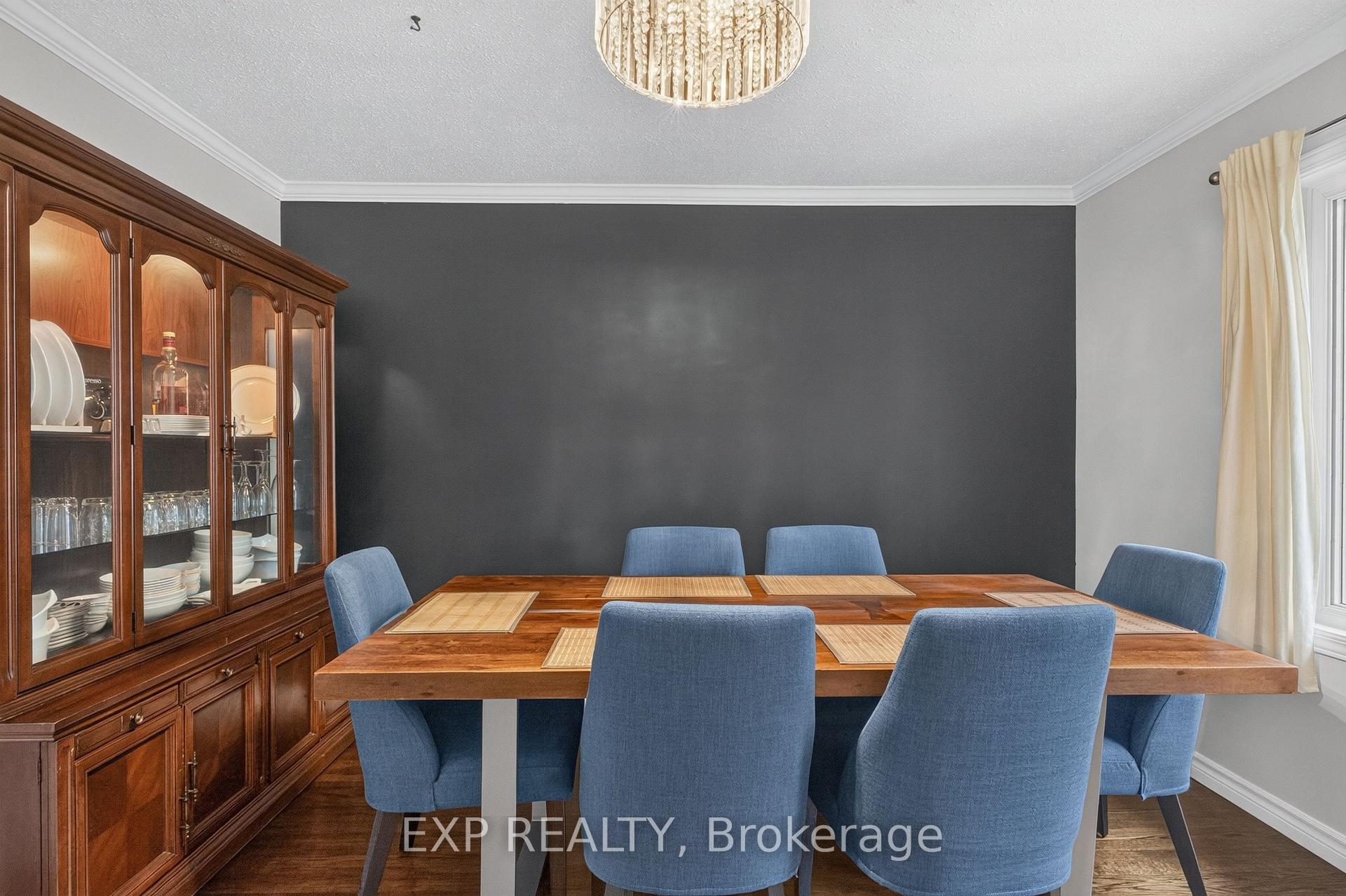 Photo 10 of 1531 Michaelsem Street, Ottawa, Chateauneuf — HOMEH