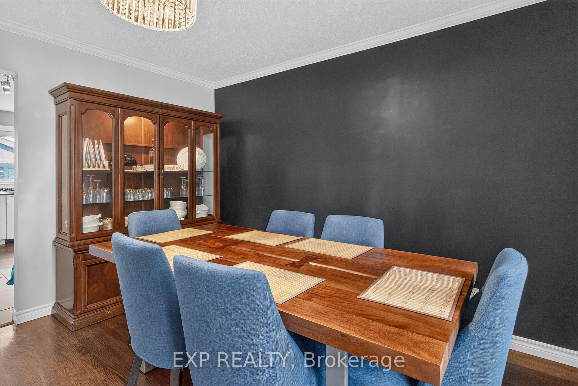 Photo 12 of 1531 Michaelsem Street, Ottawa, Chateauneuf — HOMEH