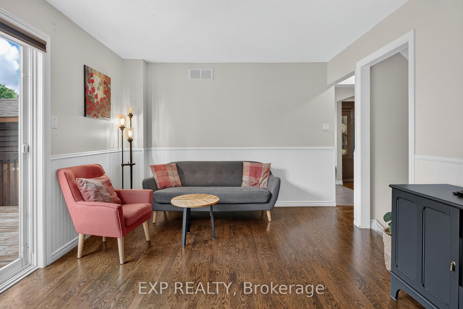 Photo 34 of 1531 Michaelsem Street, Ottawa, Chateauneuf — HOMEH