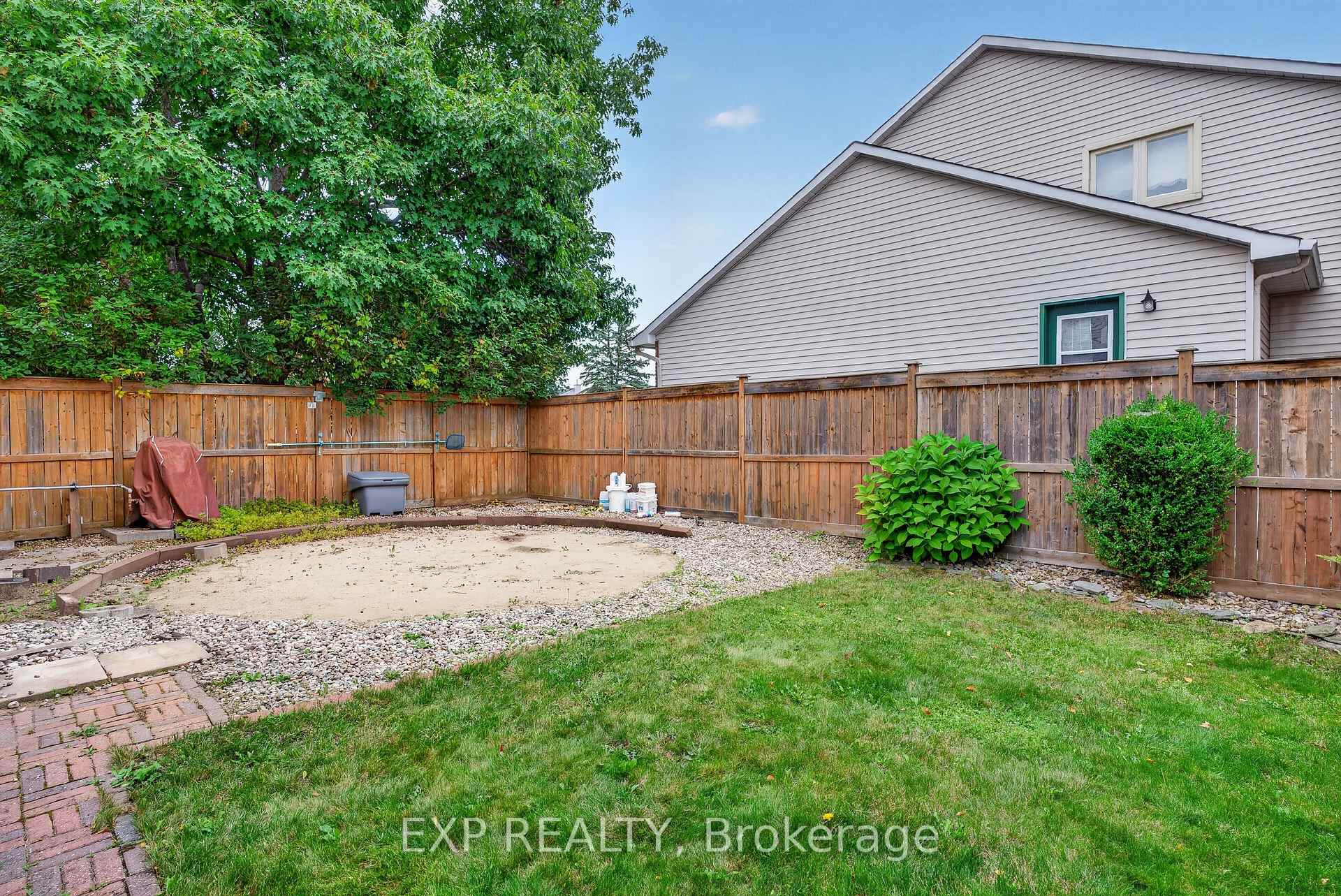 Photo 48 of 1531 Michaelsem Street, Ottawa, Chateauneuf — HOMEH