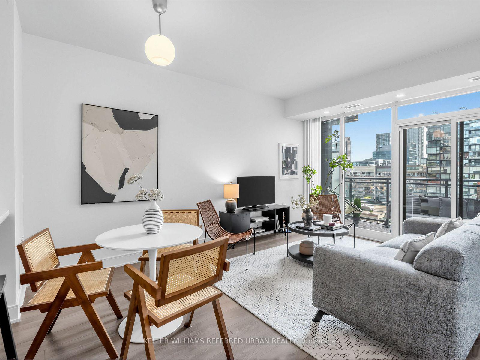 Photo 1 of Unit 919, 525 Adelaide Street W, Toronto, Waterfront Communities — HOMEH