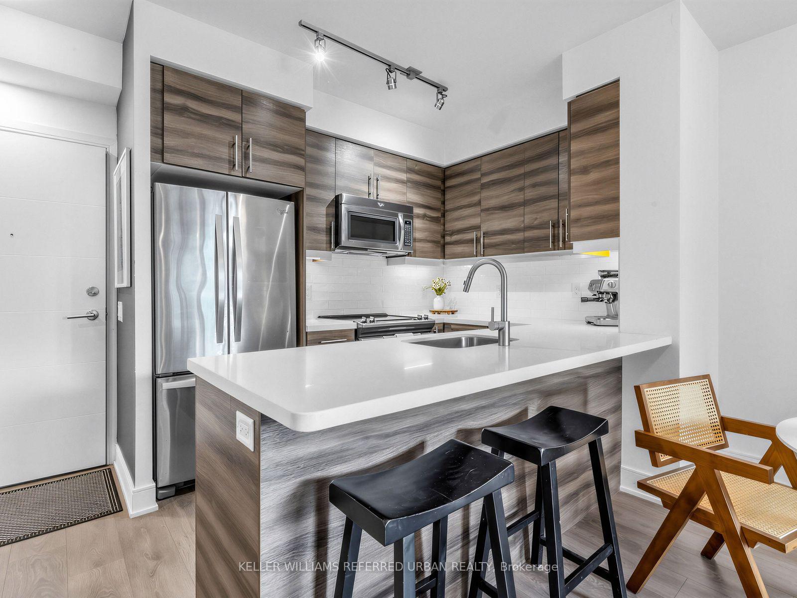 Photo 11 of Unit 919, 525 Adelaide Street W, Toronto, Waterfront Communities — HOMEH