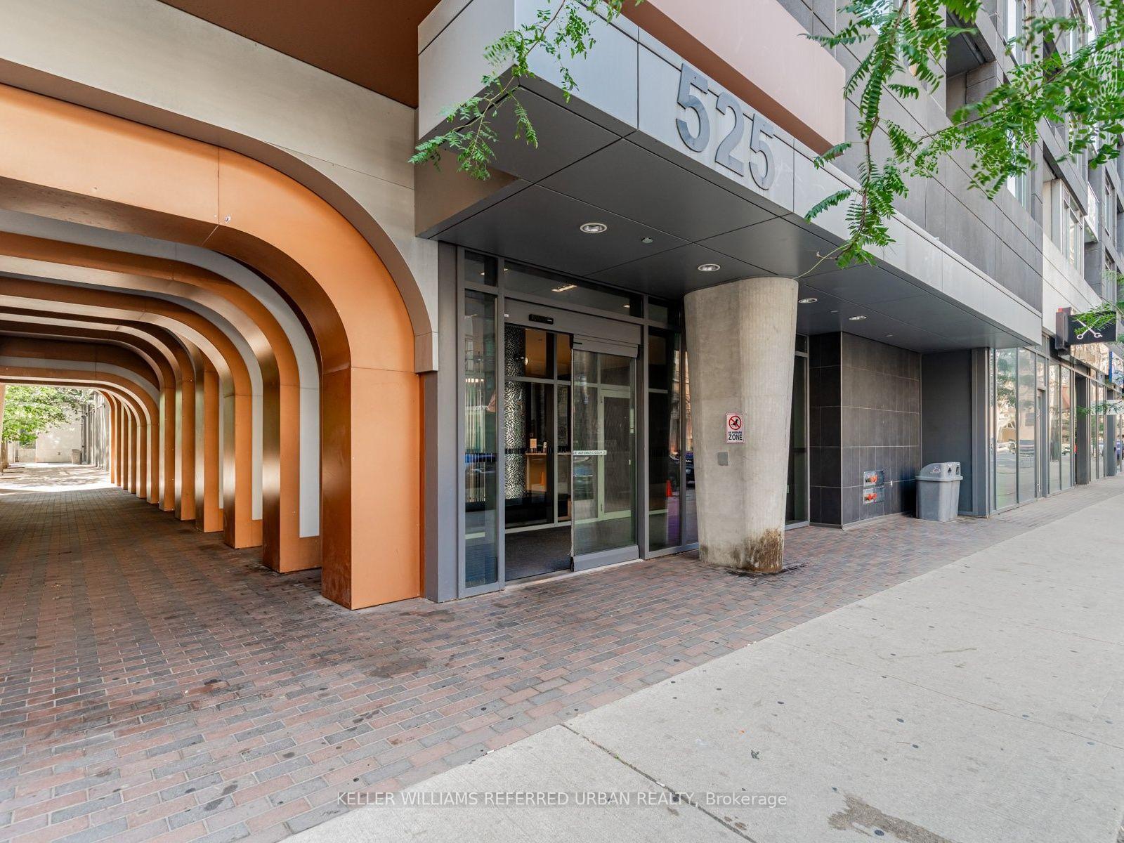Photo 31 of Unit 919, 525 Adelaide Street W, Toronto, Waterfront Communities — HOMEH
