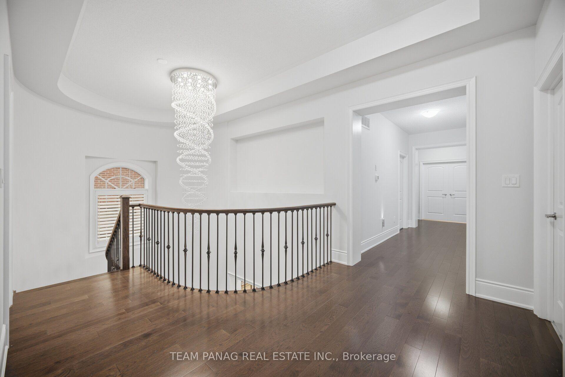 Photo 26 of 7 Balloon Crescent, Brampton, Toronto Gore Rural Estate — HOMEH