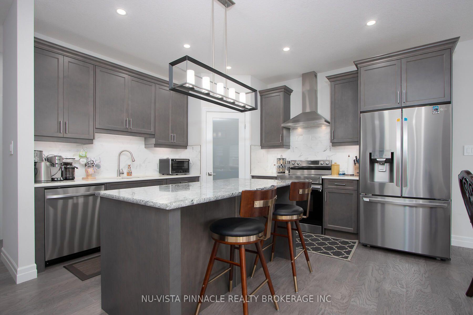 Photo 9 of 2192 Saddlerock Avenue, London, North S — HOMEH