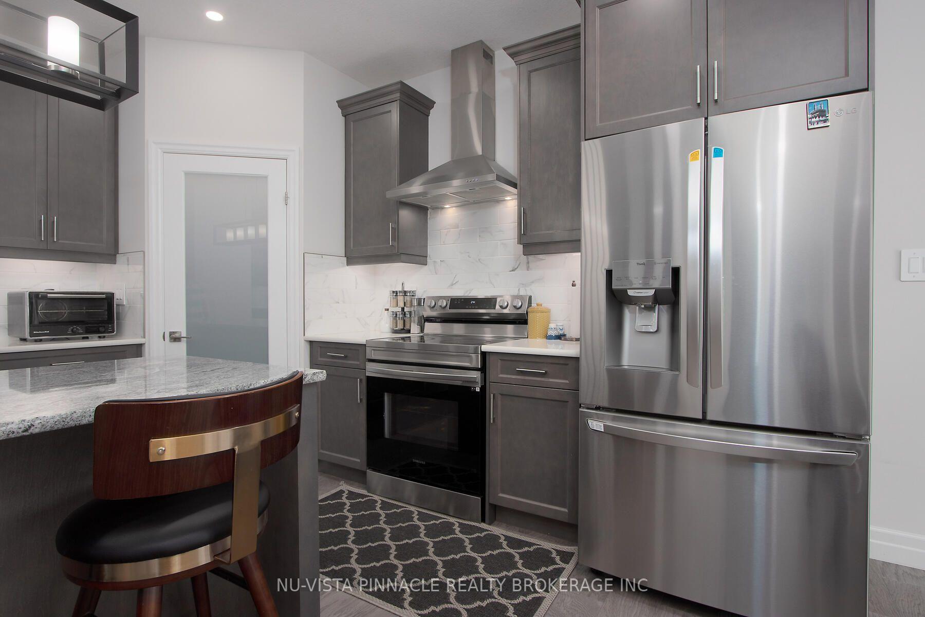 Photo 14 of 2192 Saddlerock Avenue, London, North S — HOMEH