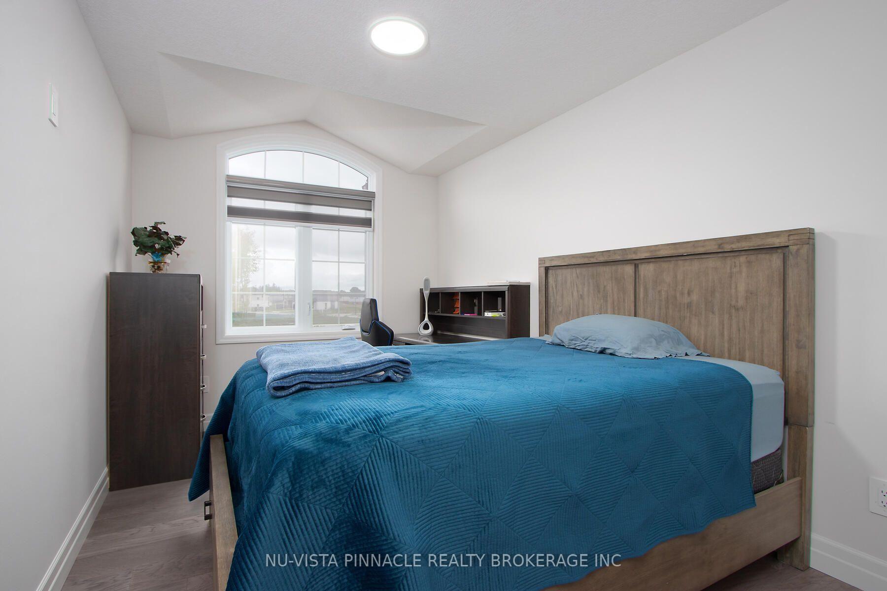 Photo 32 of 2192 Saddlerock Avenue, London, North S — HOMEH