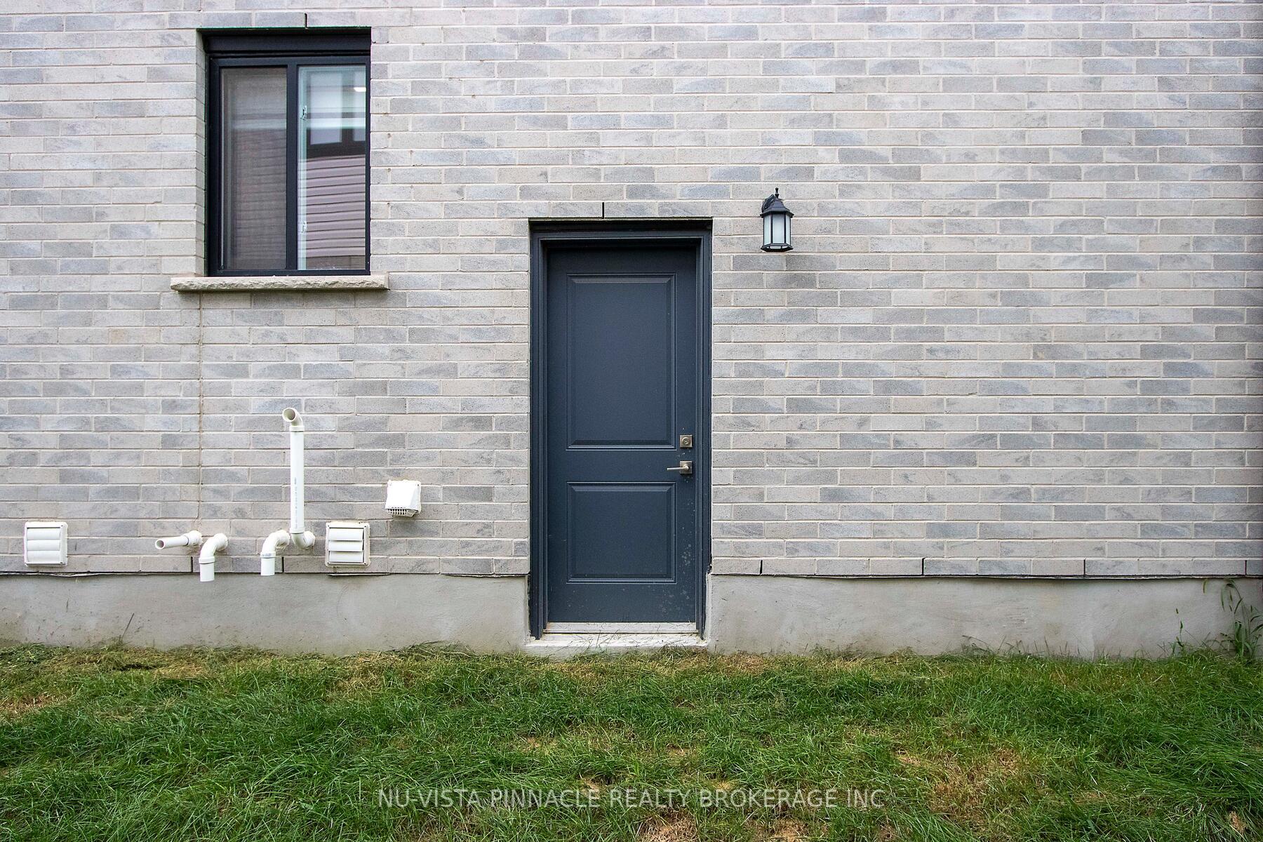 Photo 38 of 2192 Saddlerock Avenue, London, North S — HOMEH