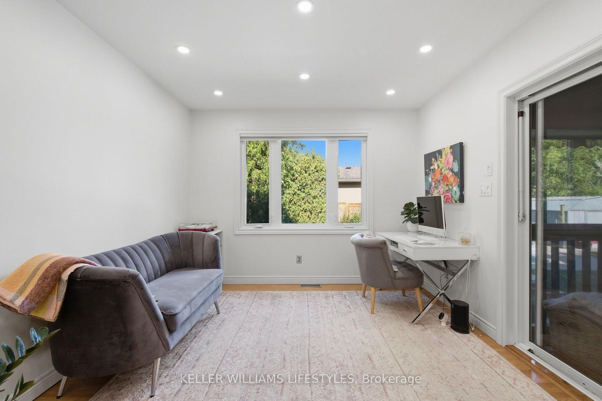 Photo 12 of 1 Queen Anne Circle, London, North M — HOMEH