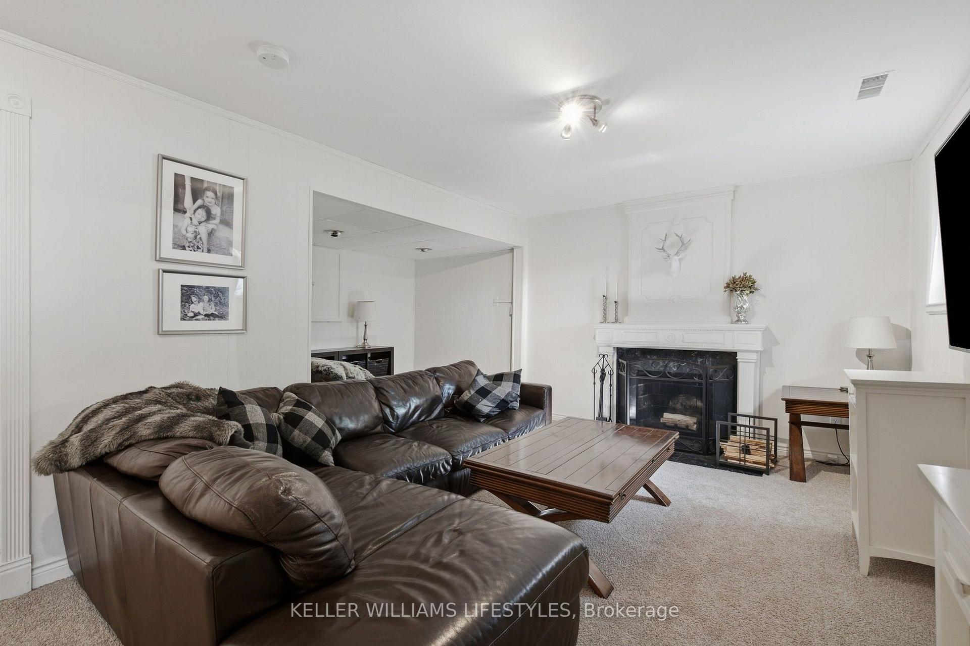 Photo 28 of 1 Queen Anne Circle, London, North M — HOMEH
