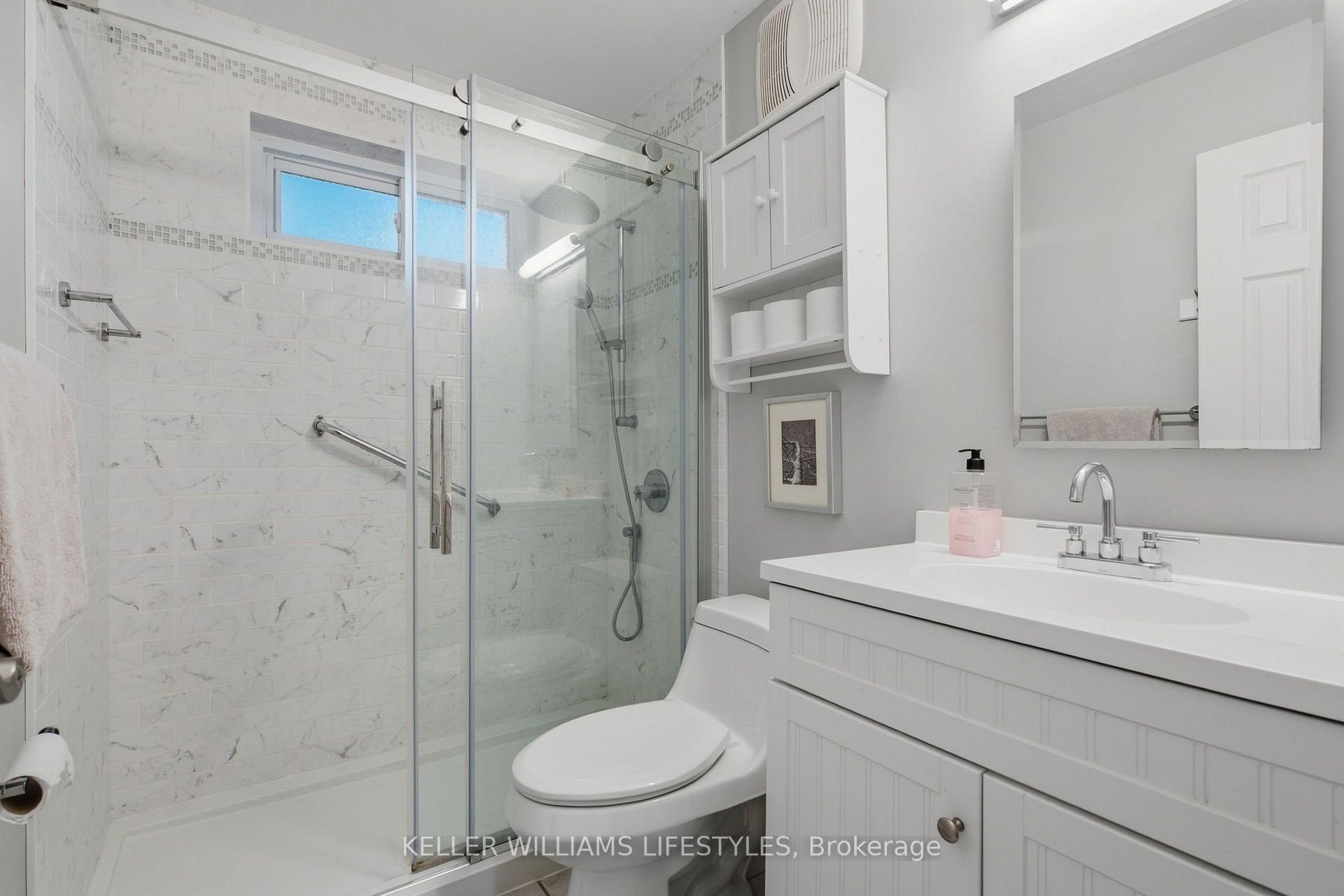 Photo 33 of 1 Queen Anne Circle, London, North M — HOMEH
