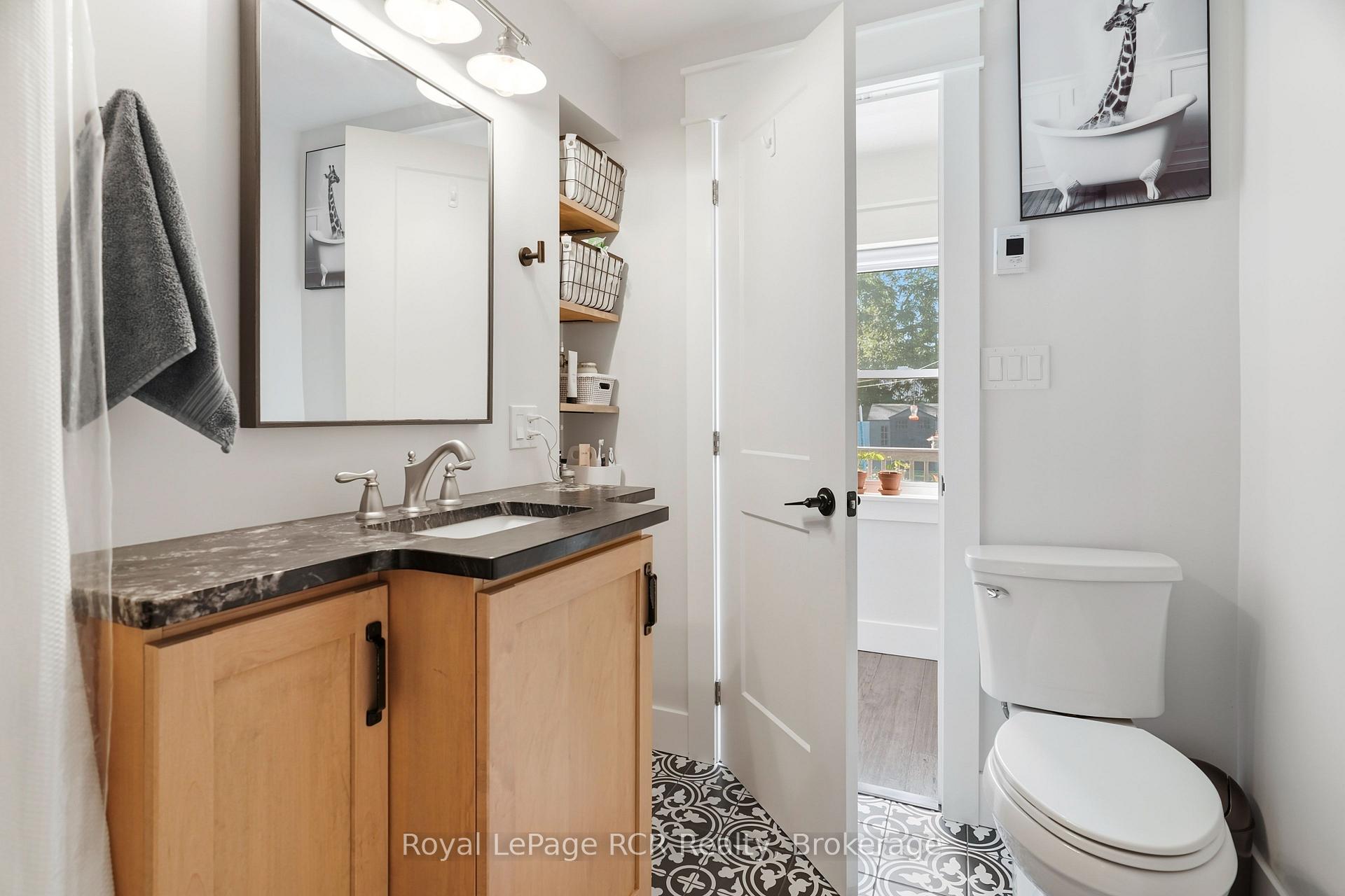 Photo 10 of 210 King Street, North Perth, Elma — HOMEH