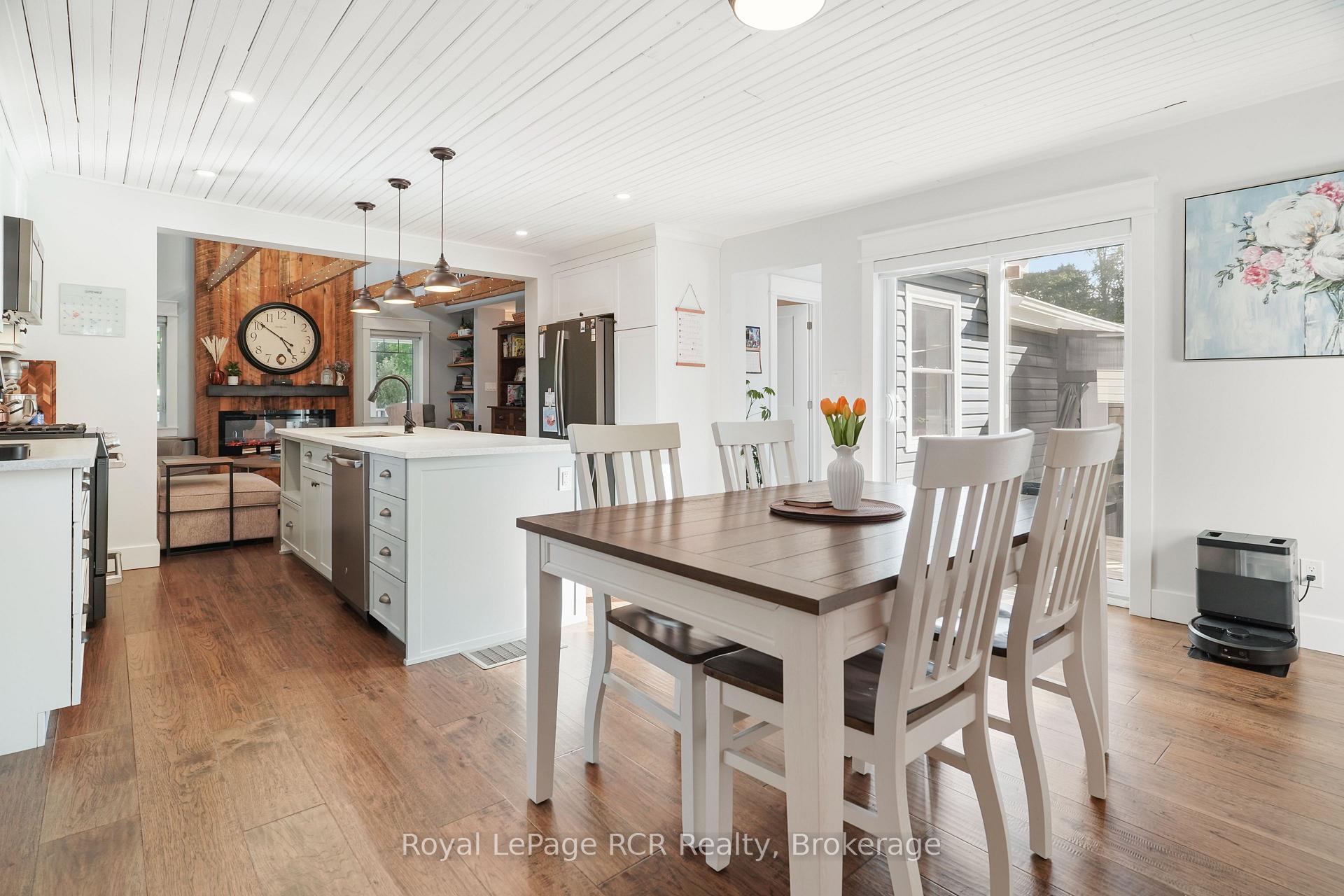 Photo 21 of 210 King Street, North Perth, Elma — HOMEH