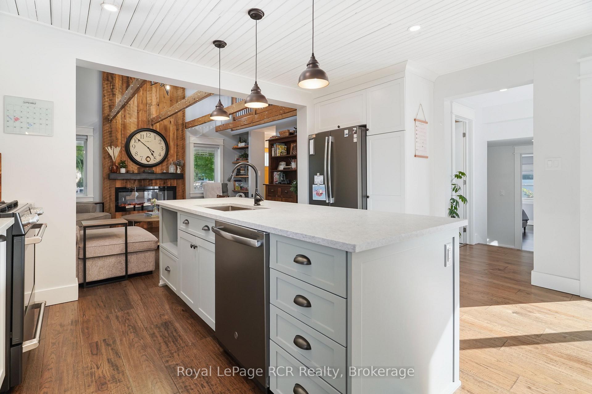 Photo 22 of 210 King Street, North Perth, Elma — HOMEH