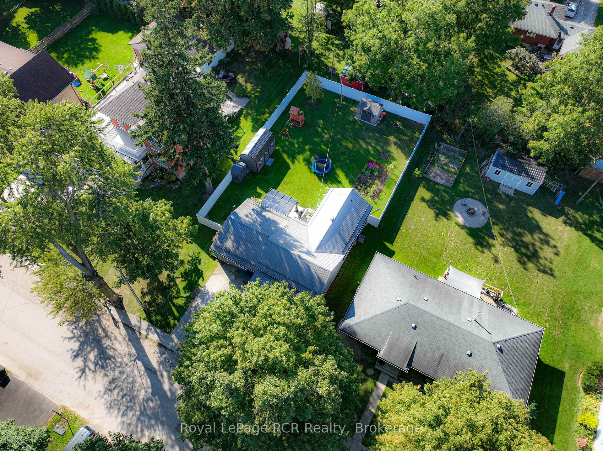 Photo 45 of 210 King Street, North Perth, Elma — HOMEH