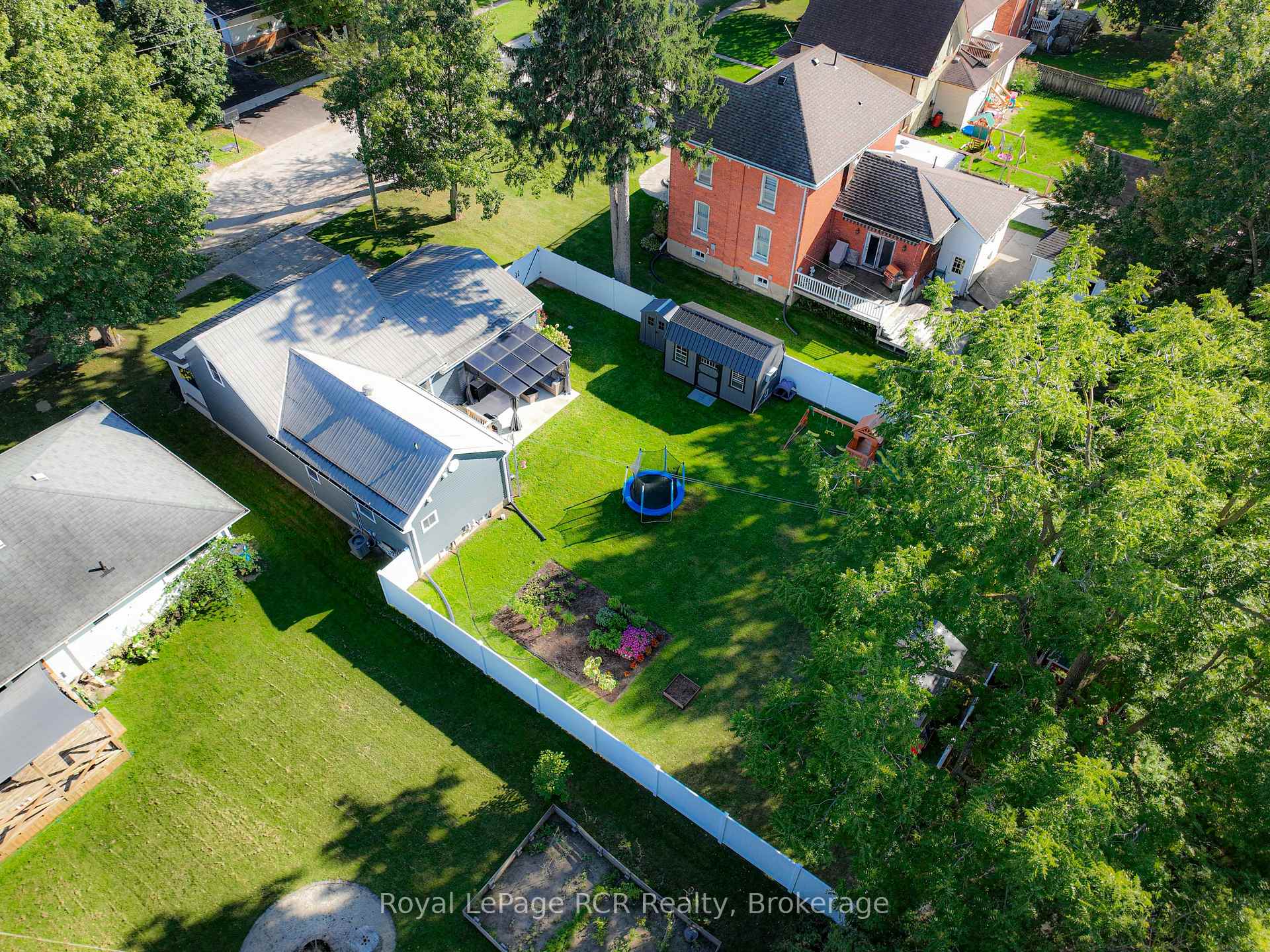 Photo 46 of 210 King Street, North Perth, Elma — HOMEH