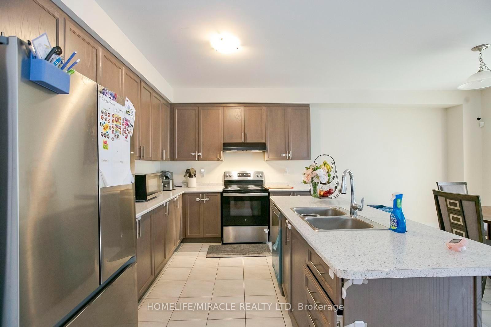 Photo 19 of 106 Higgins Avenue, Thorold, Hurricane/Merrittville — HOMEH