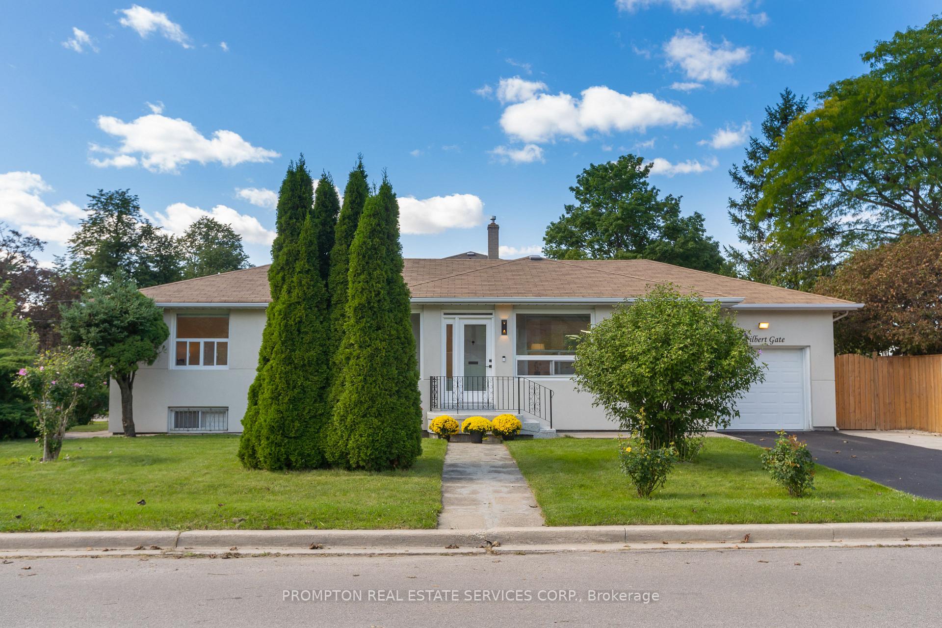 Photo 2 of 2 Filbert Gate, North York, Parkwoods-Donalda — HOMEH