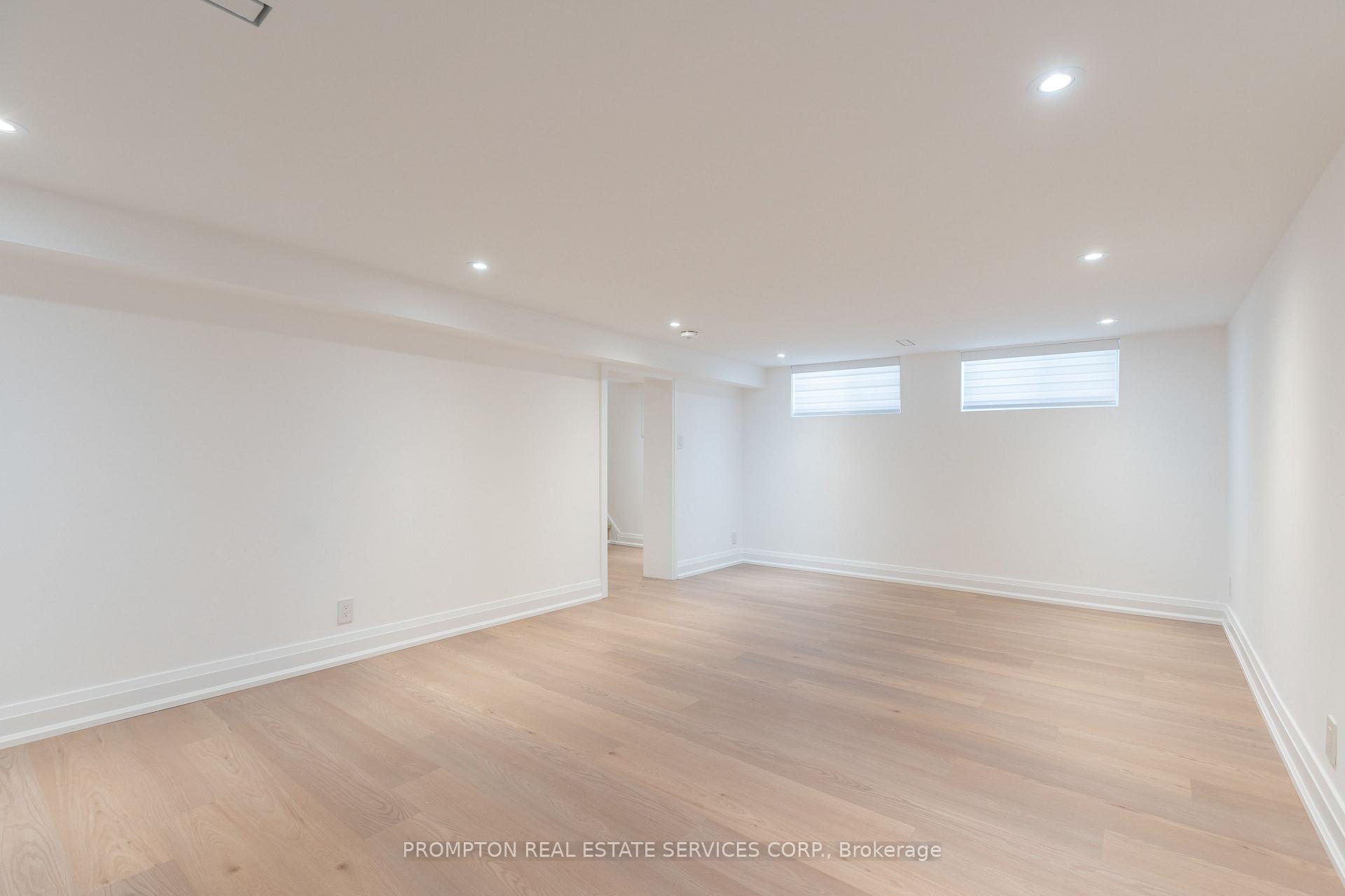 Photo 26 of 2 Filbert Gate, North York, Parkwoods-Donalda — HOMEH