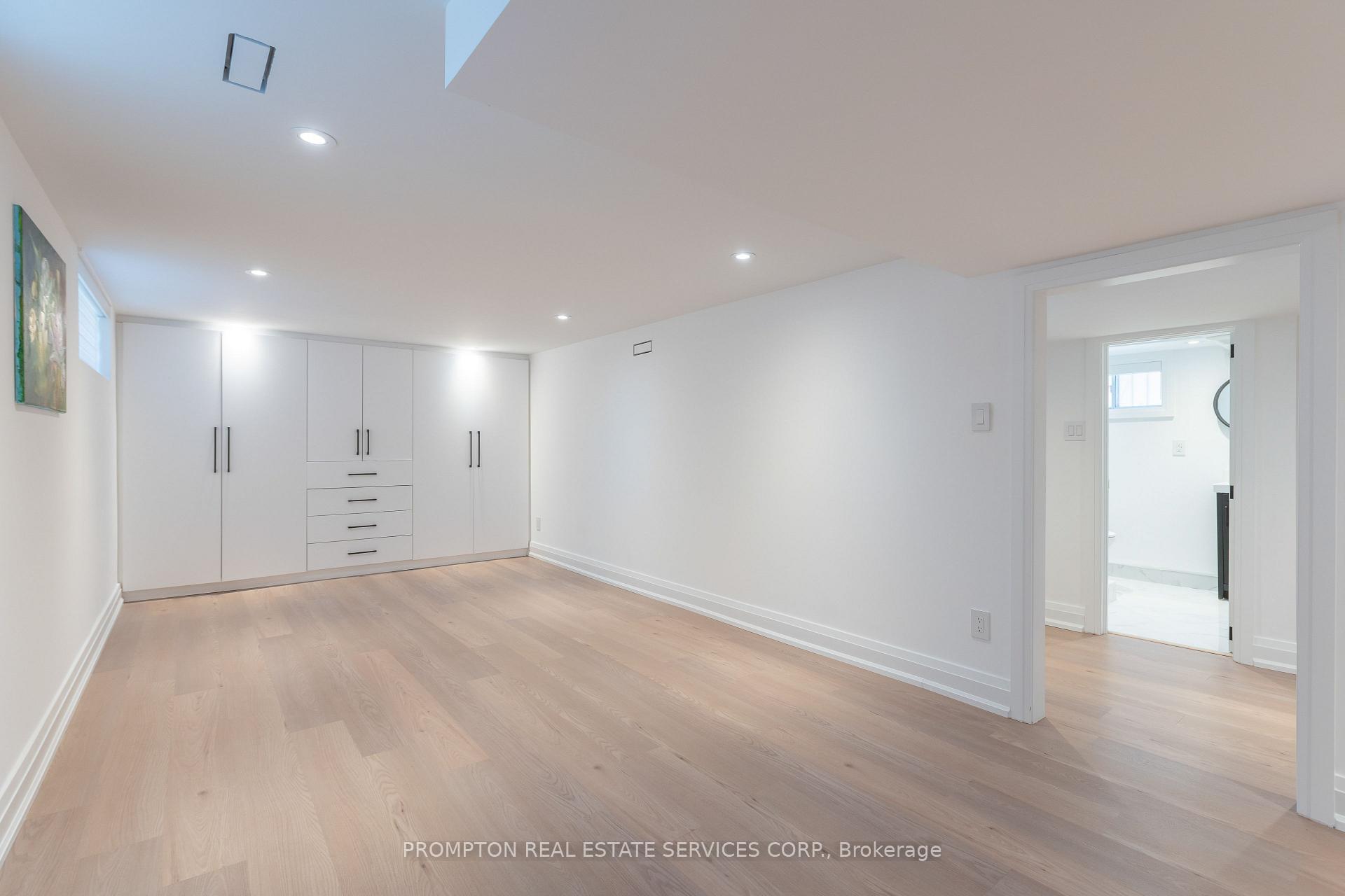Photo 29 of 2 Filbert Gate, North York, Parkwoods-Donalda — HOMEH