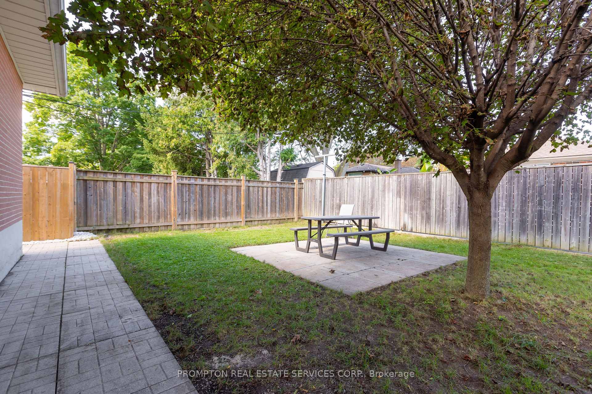 Photo 36 of 2 Filbert Gate, North York, Parkwoods-Donalda — HOMEH