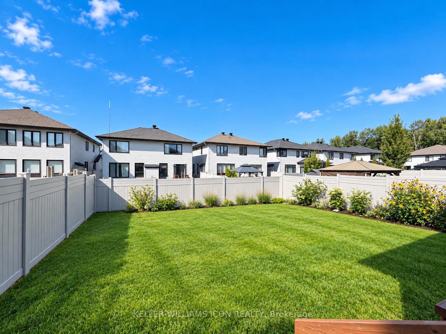 Photo 35 of 306 Memorial Grove, Ottawa, Riverside South/Gloucester Glen — HOMEH