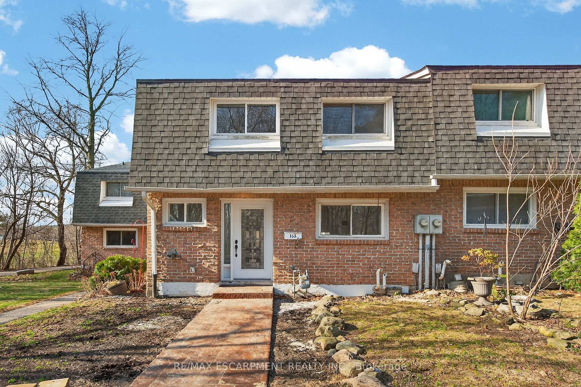 Photo 3 of Unit 153, 2050 Upper Middle Road, Burlington, Brant Hills — HOMEH